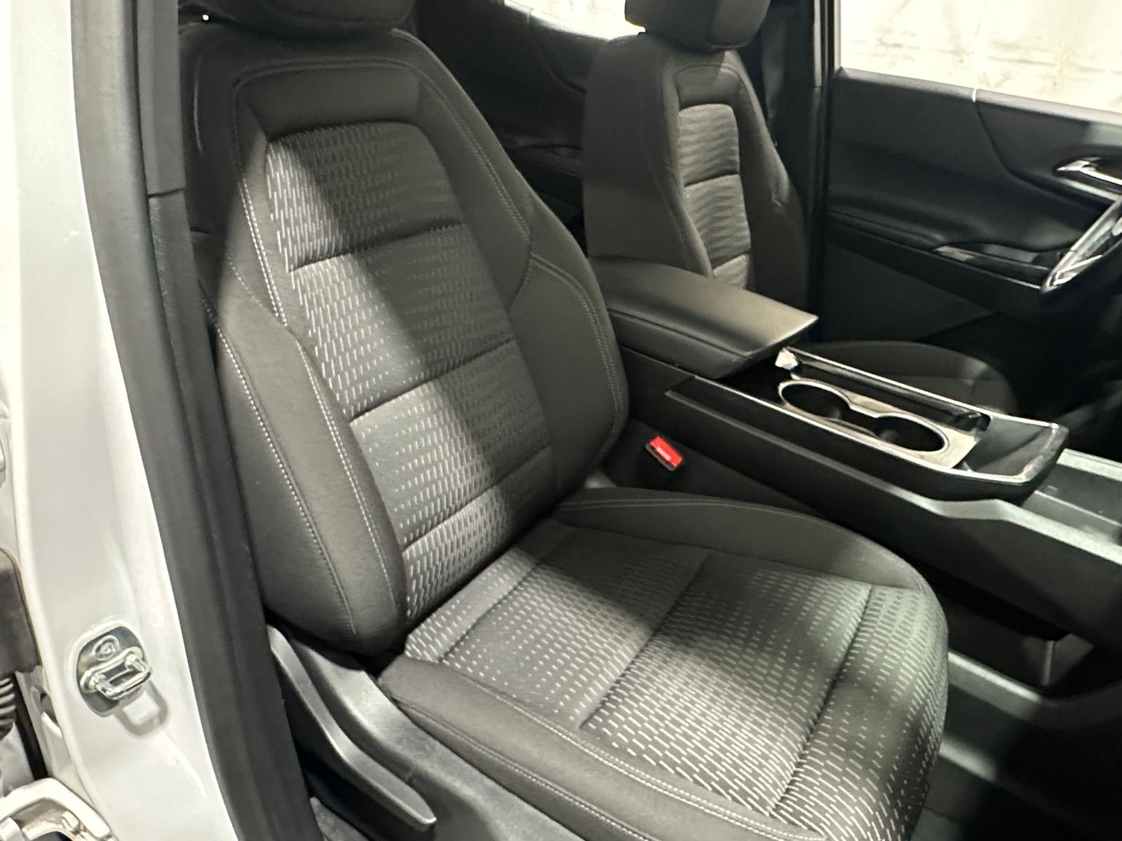 Thumbnail: 2025 Chevrolet Equinox - 2