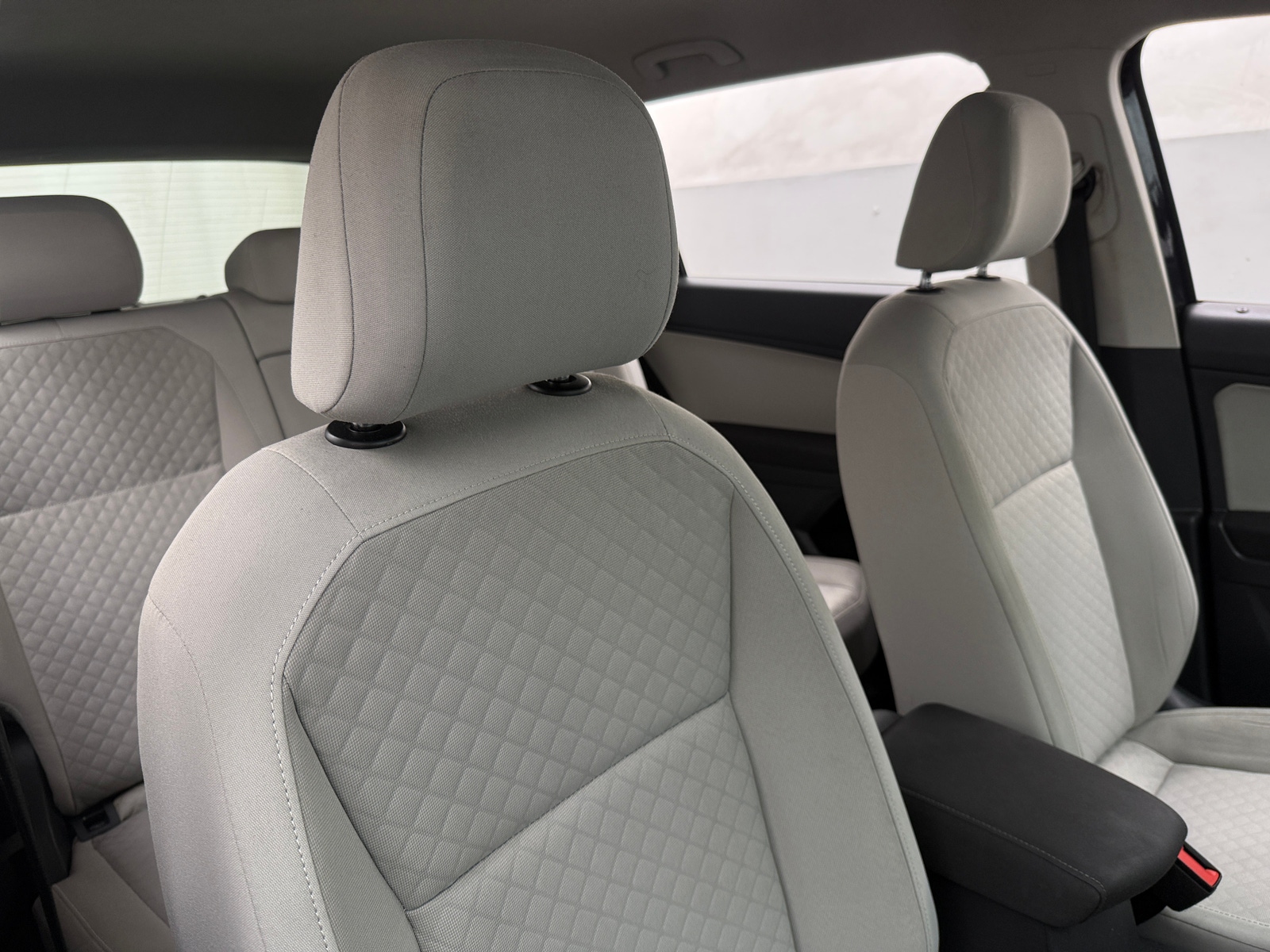 Thumbnail: 2018 Volkswagen Tiguan - 2