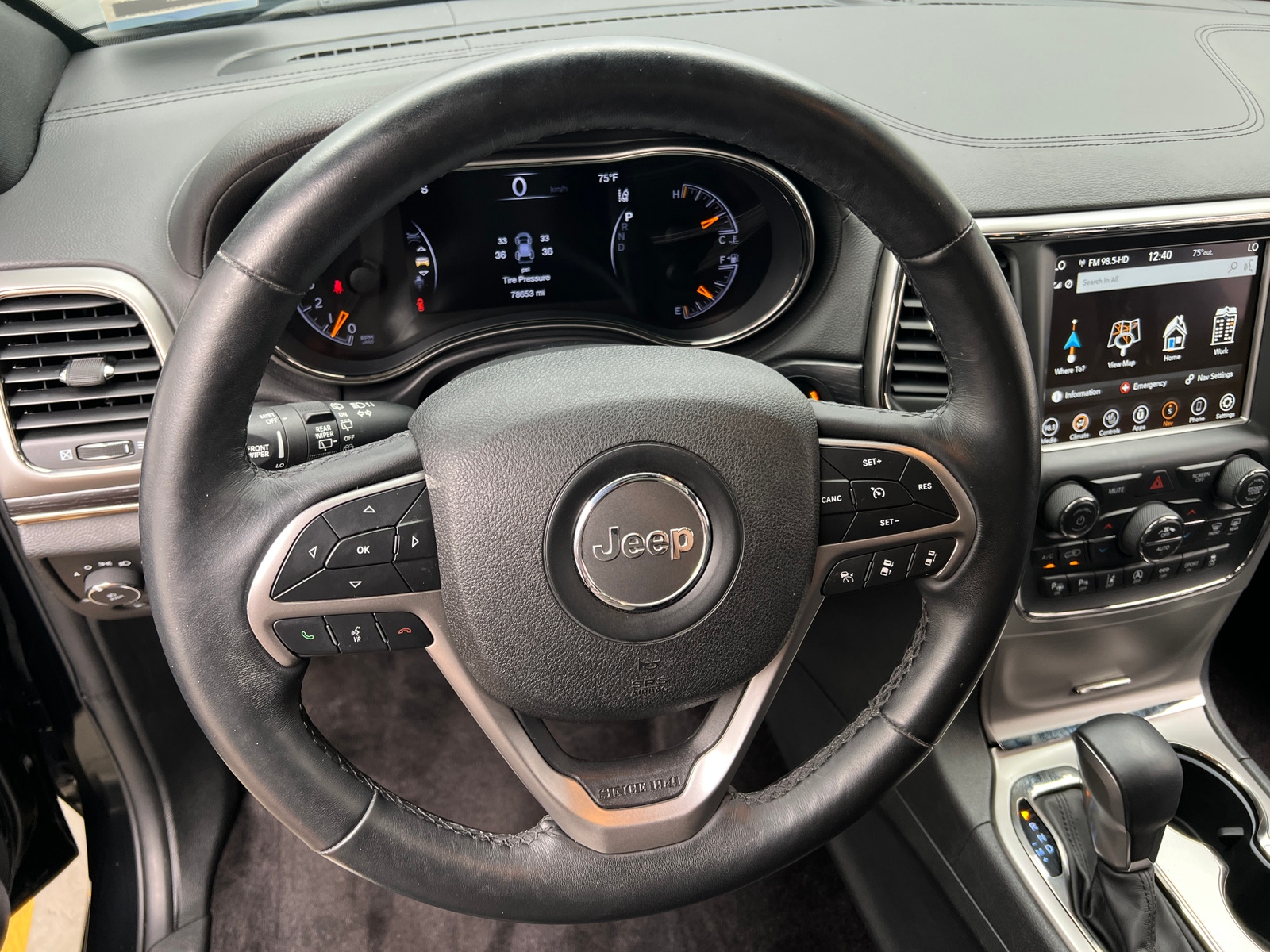 Thumbnail: 2018 Jeep Grand Cherokee - 4