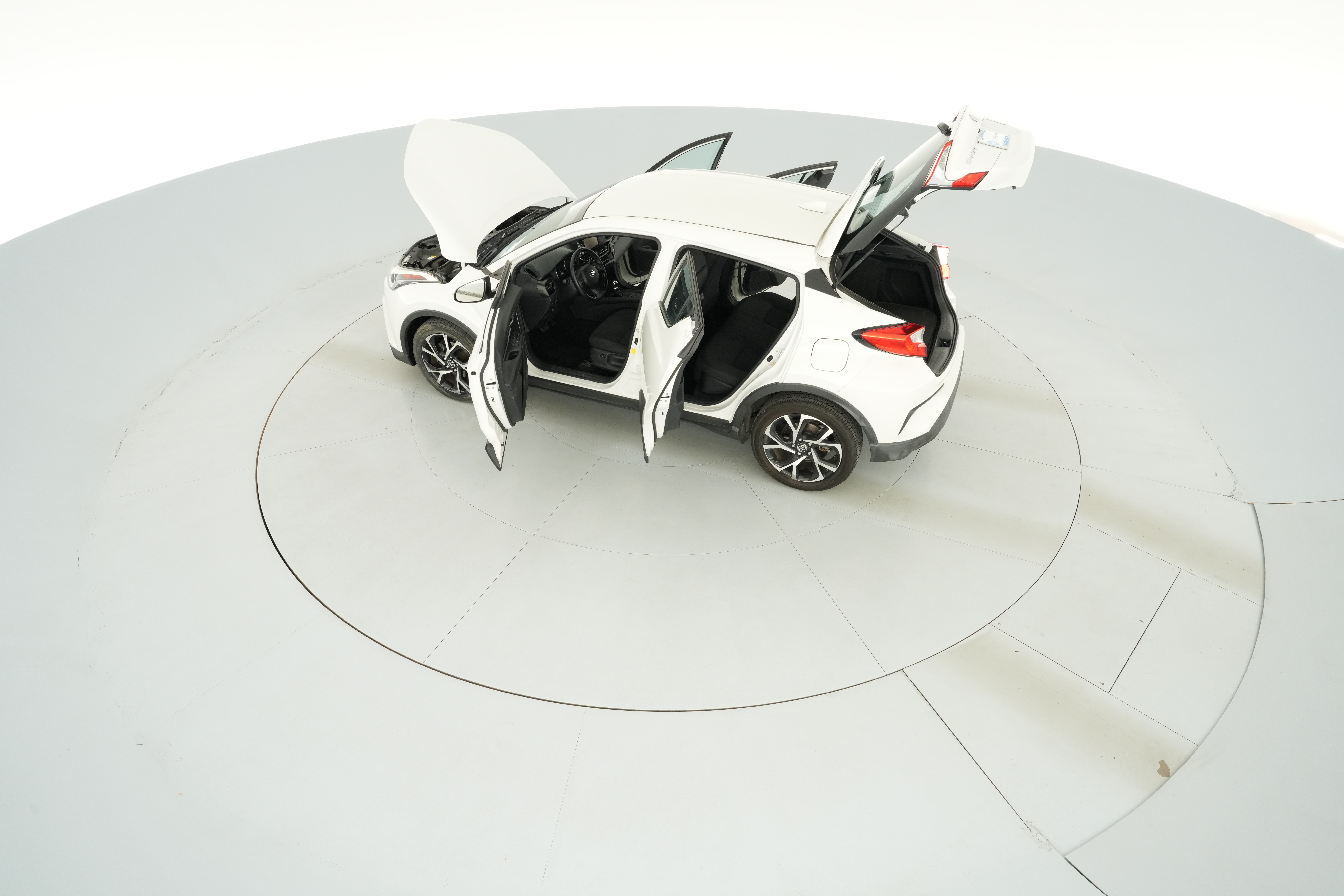2018 Toyota C-HR XLE Premium - Photo 45