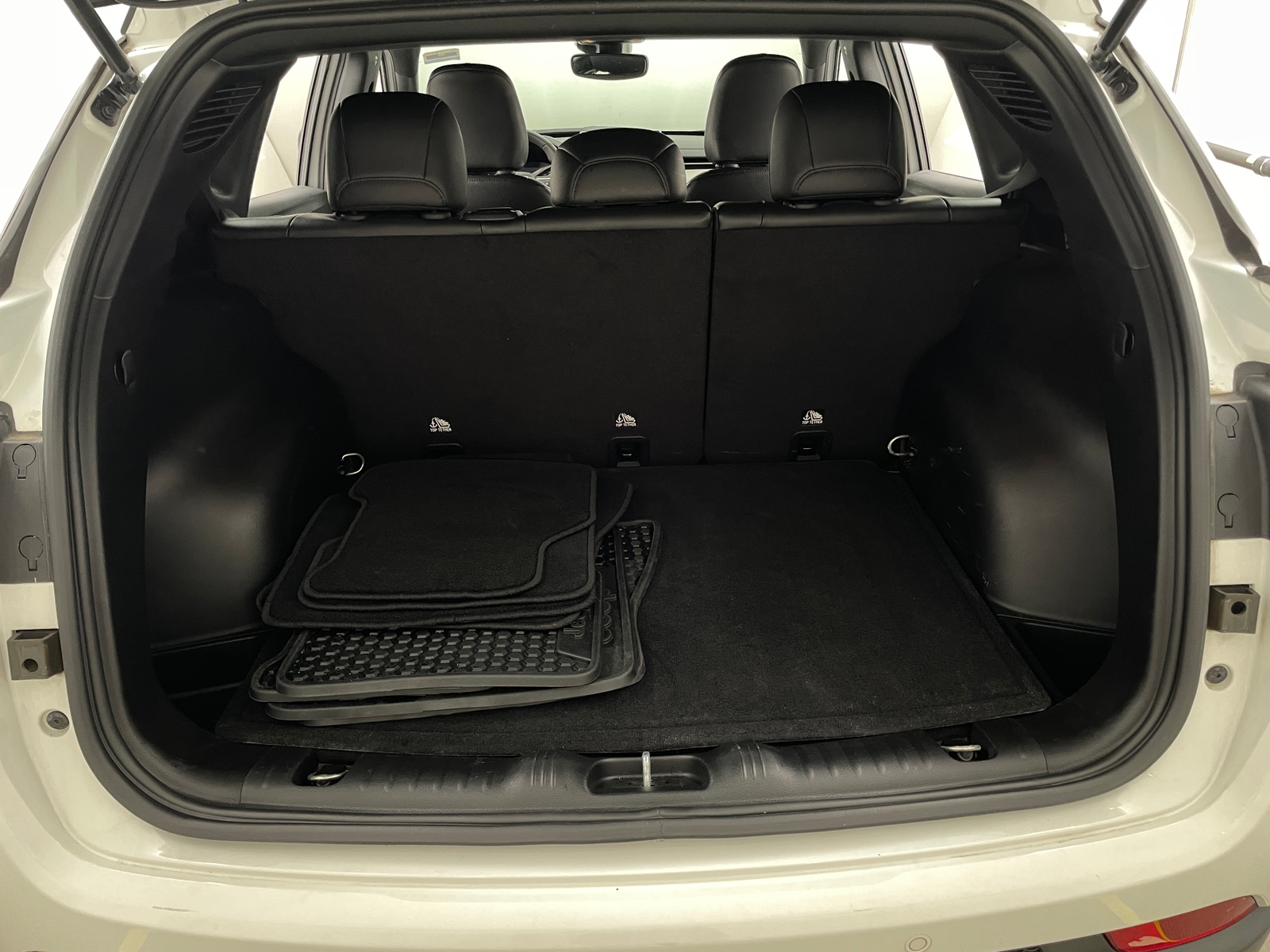 Thumbnail: 2023 Jeep Compass - 6