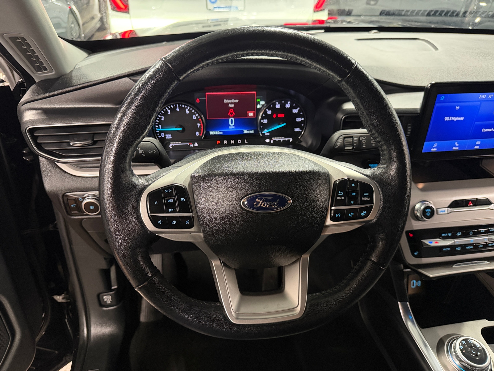 Thumbnail: 2023 Ford Explorer - 4