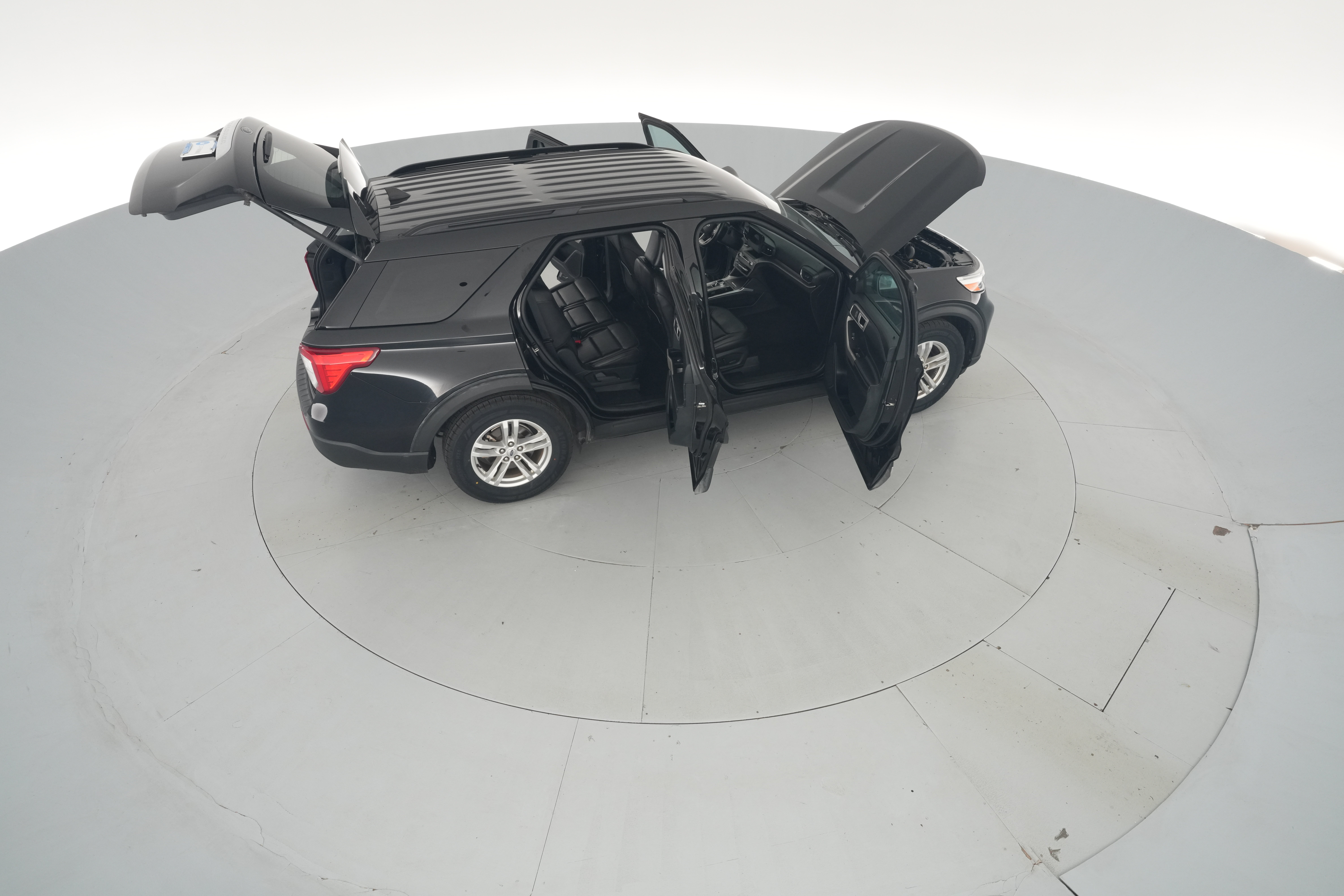 2023 Ford Explorer XLT - Photo 50