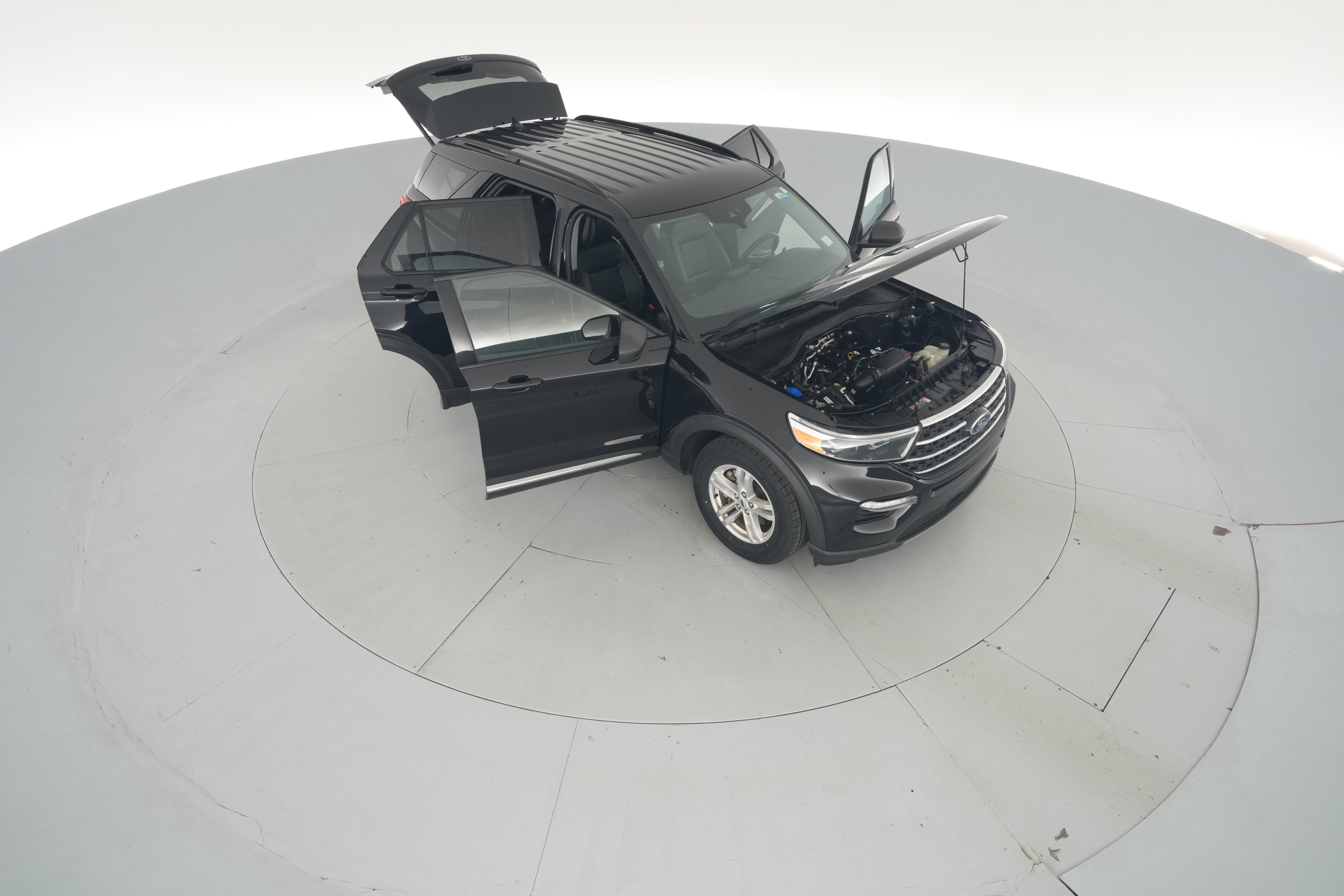 2023 Ford Explorer XLT - Photo 53