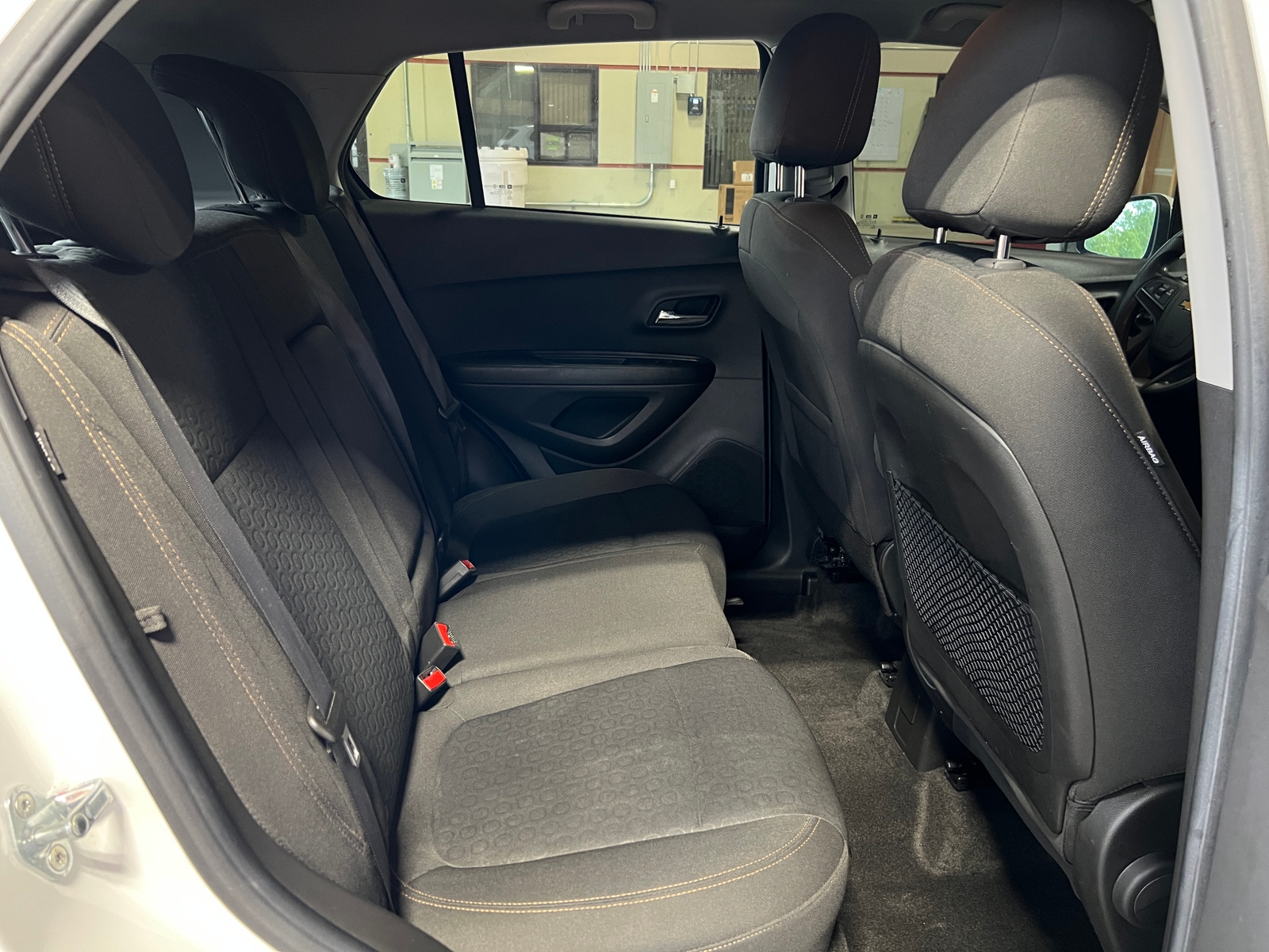 Thumbnail: 2021 Chevrolet Trax - 6