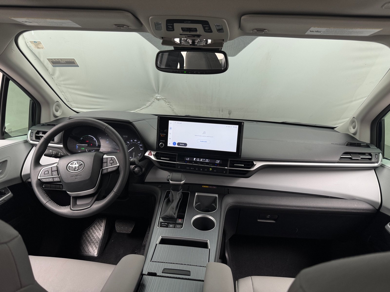 Thumbnail: 2025 Toyota Sienna - 3