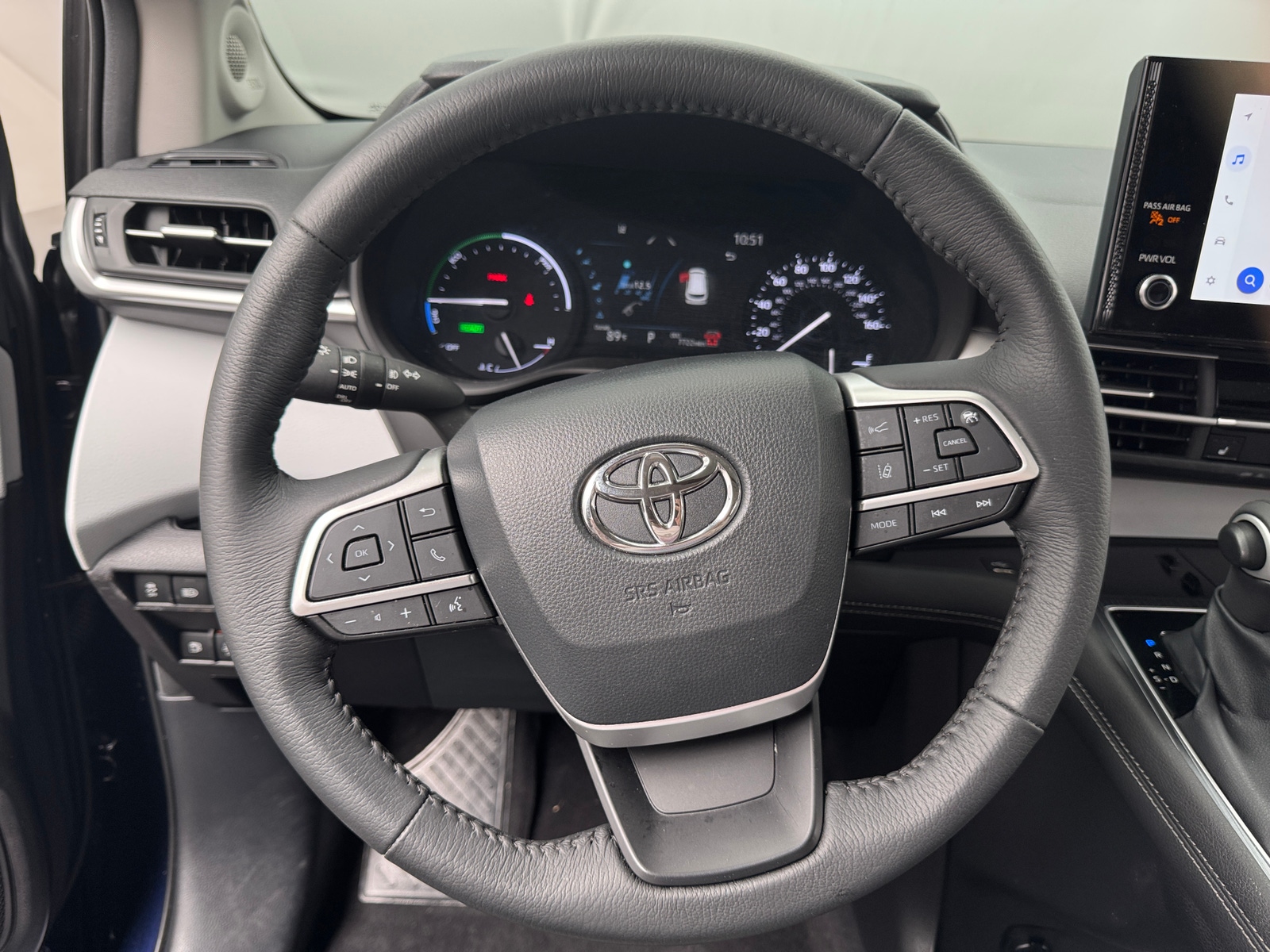 Thumbnail: 2025 Toyota Sienna - 5