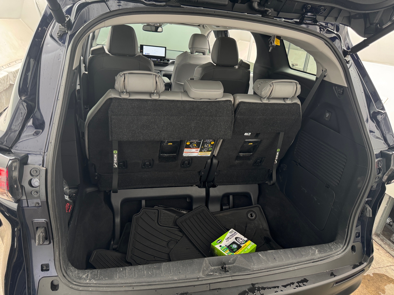 Thumbnail: 2025 Toyota Sienna - 7