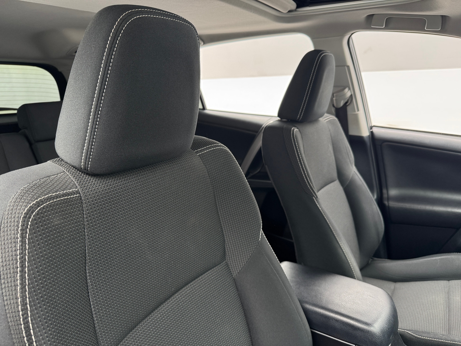 Thumbnail: 2017 Toyota RAV4 - 2