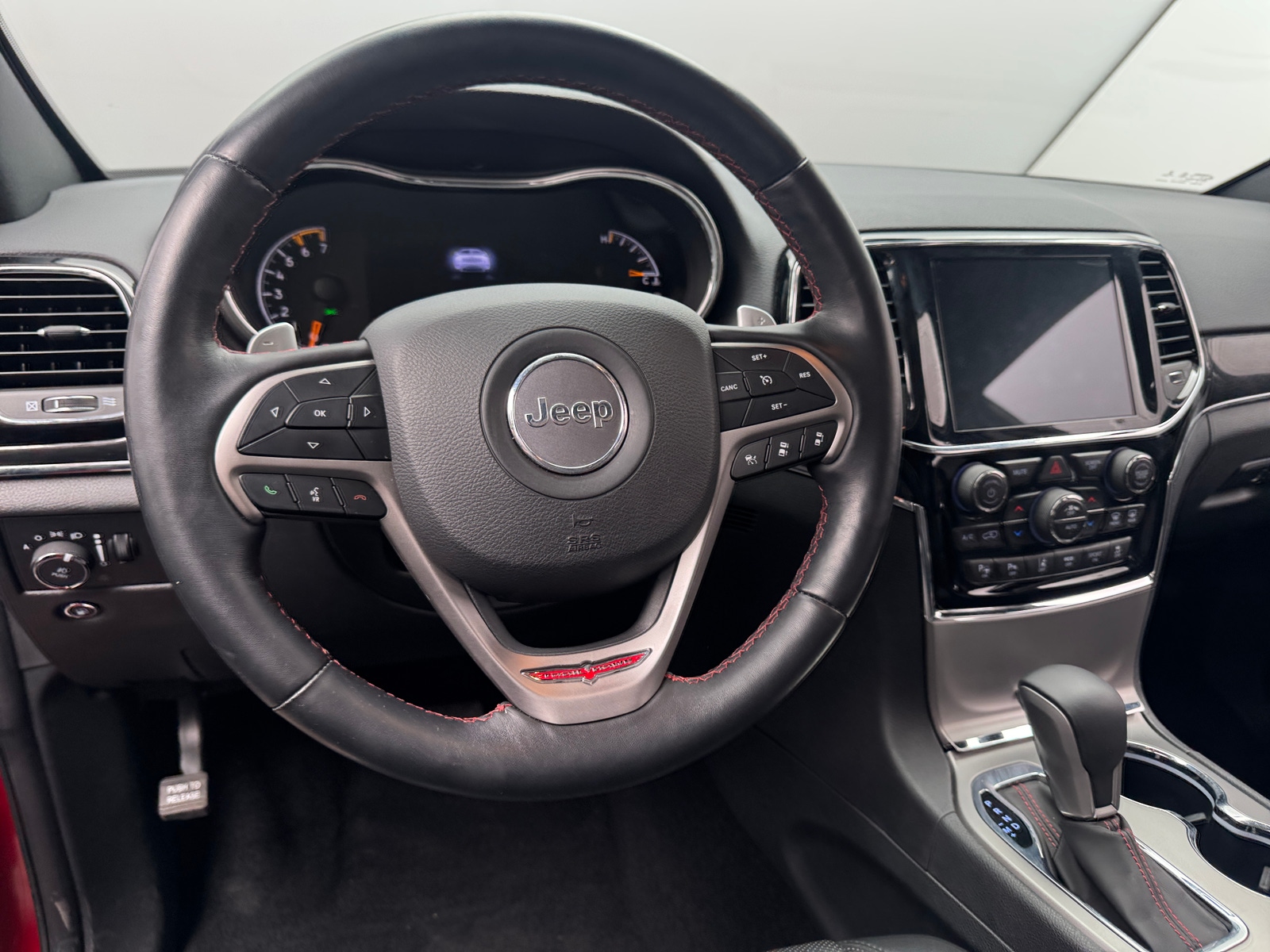 Thumbnail: 2019 Jeep Grand Cherokee - 4