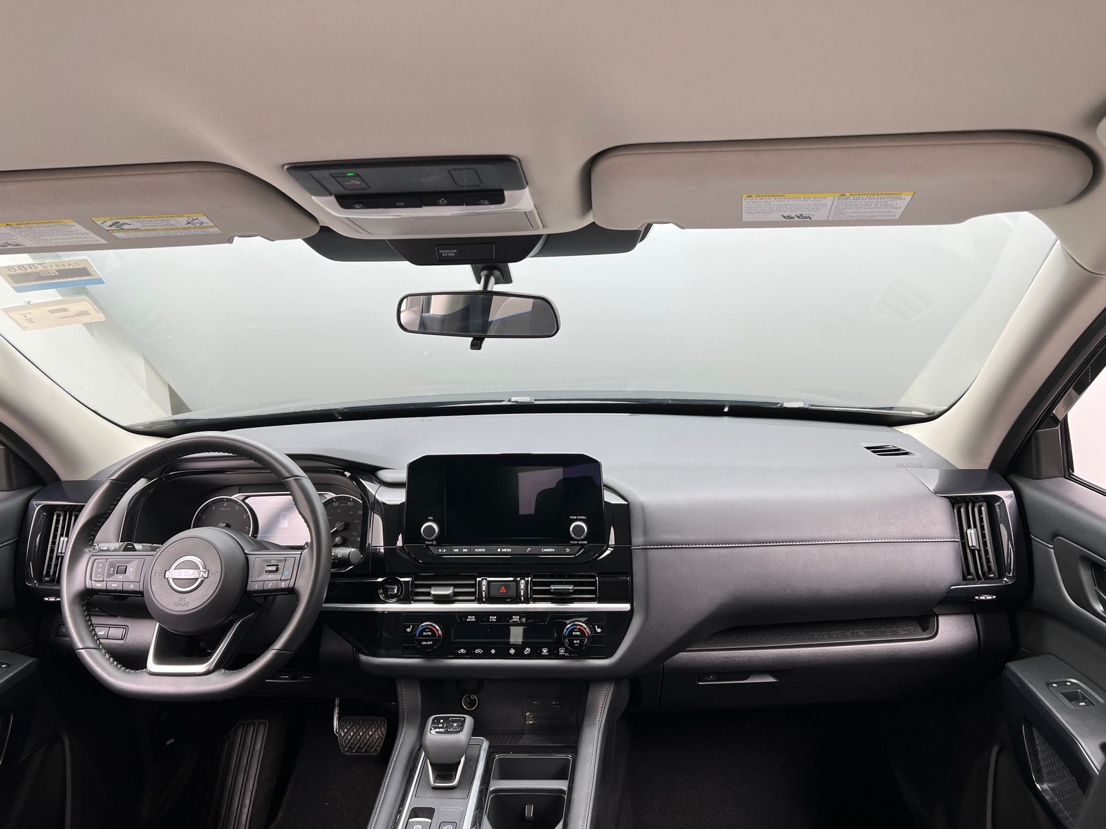 Thumbnail: 2025 Nissan Pathfinder - 3