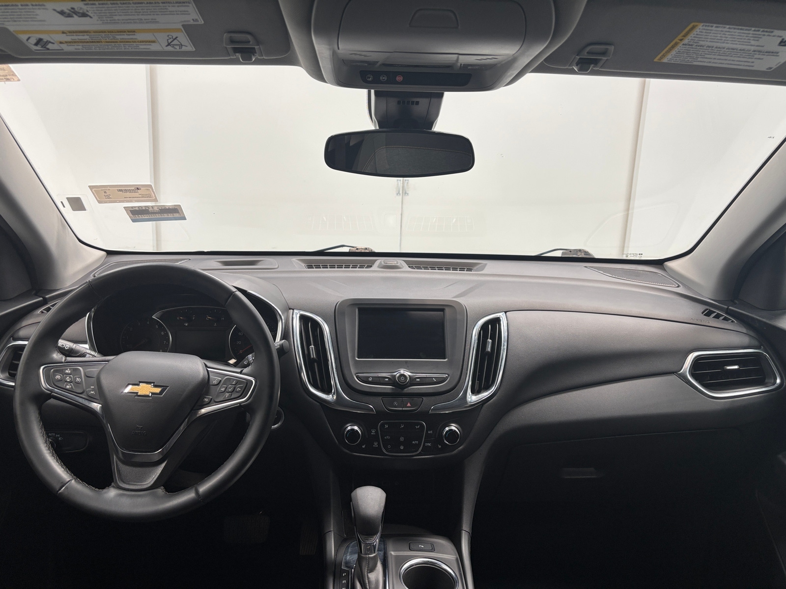 Thumbnail: 2024 Chevrolet Equinox - 3