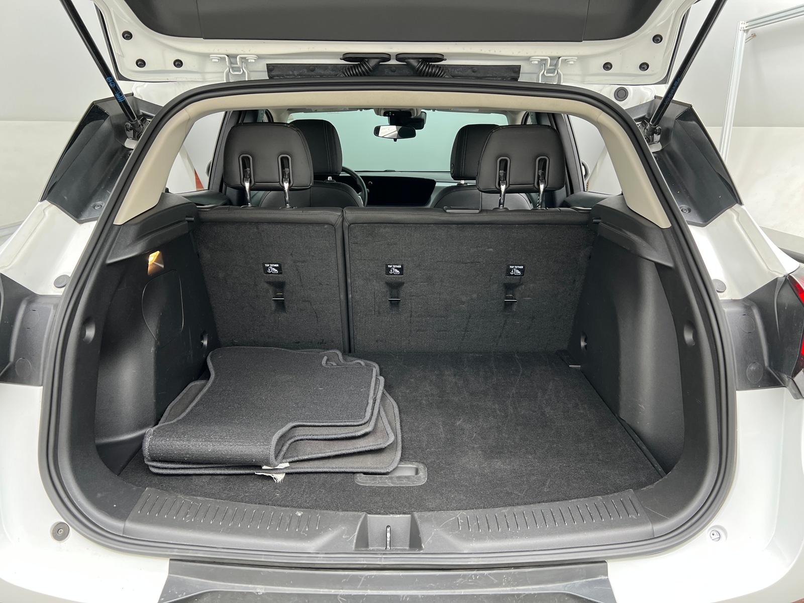 Thumbnail: 2025 Buick Encore GX - 6