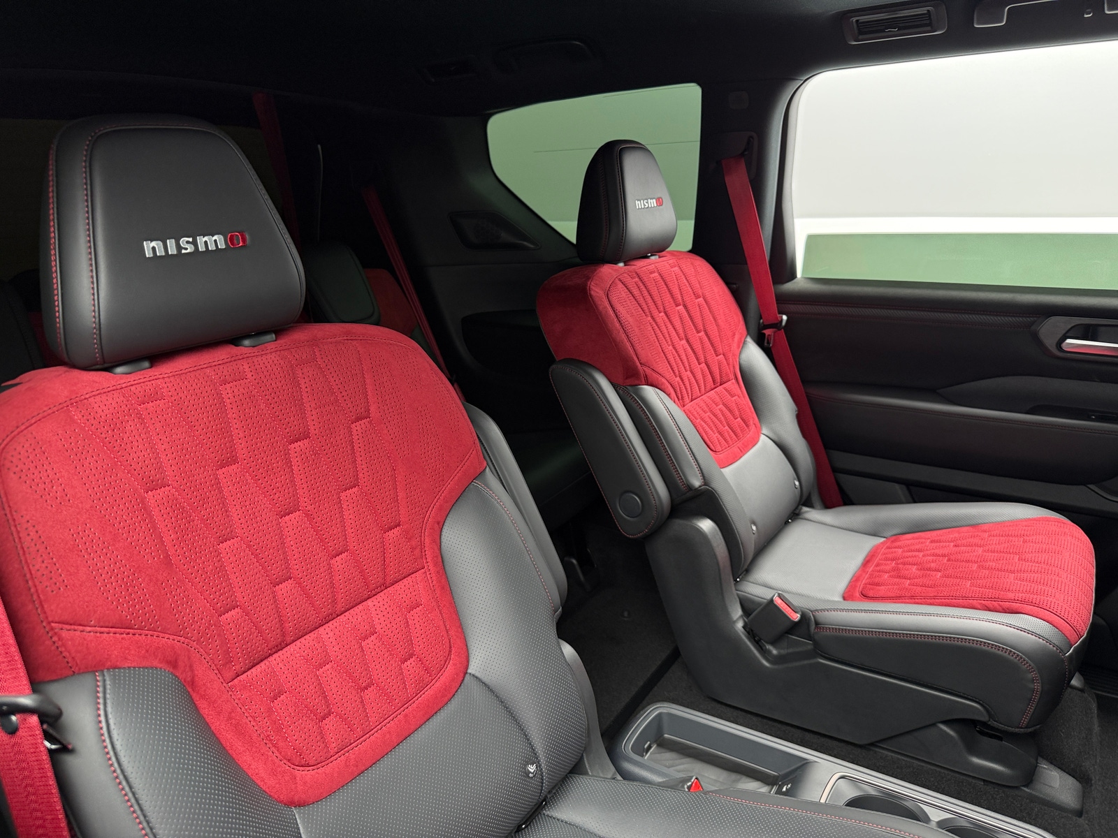 Thumbnail: 2026 Nissan Armada - 5
