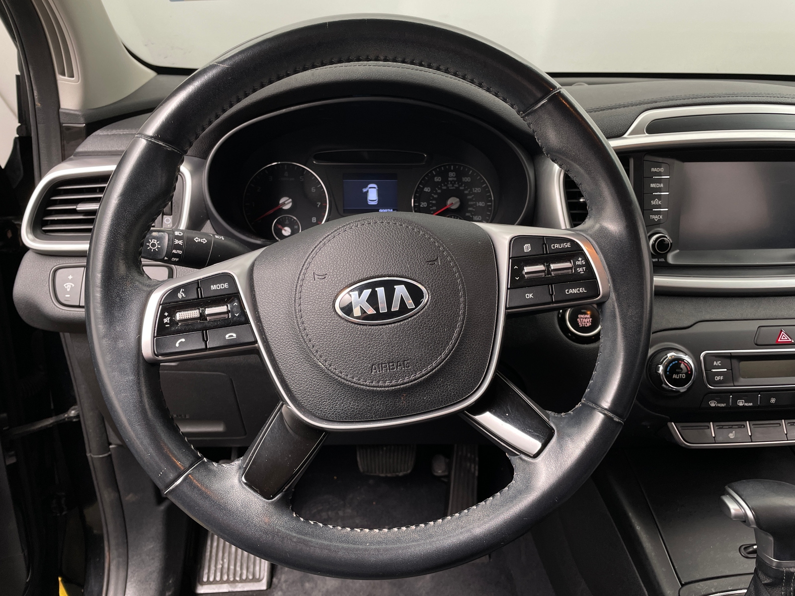 Thumbnail: 2020 Kia Sorento - 5