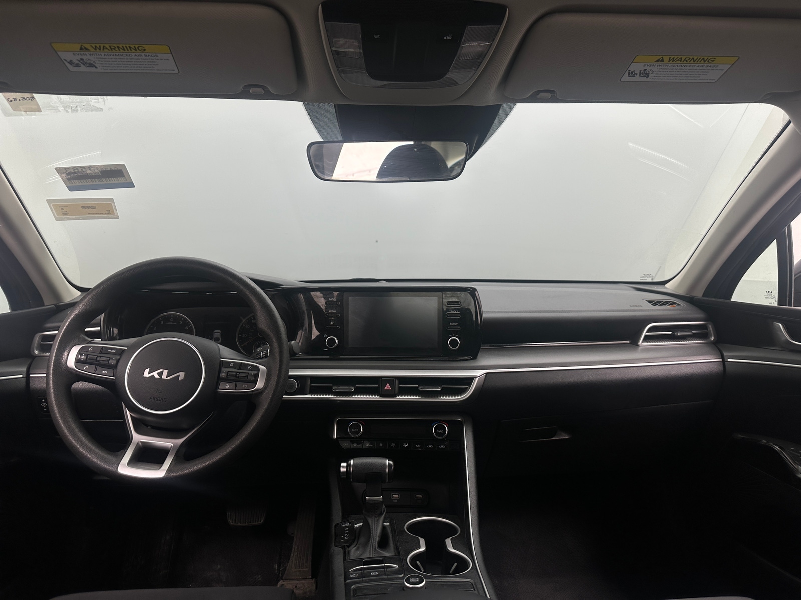 Thumbnail: 2023 Kia K5 - 3