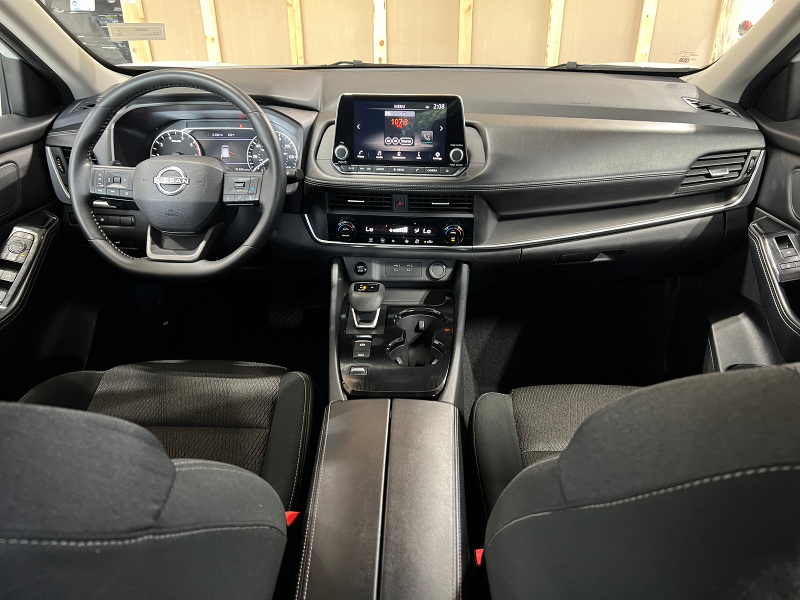 Thumbnail: 2025 Nissan Rogue - 3