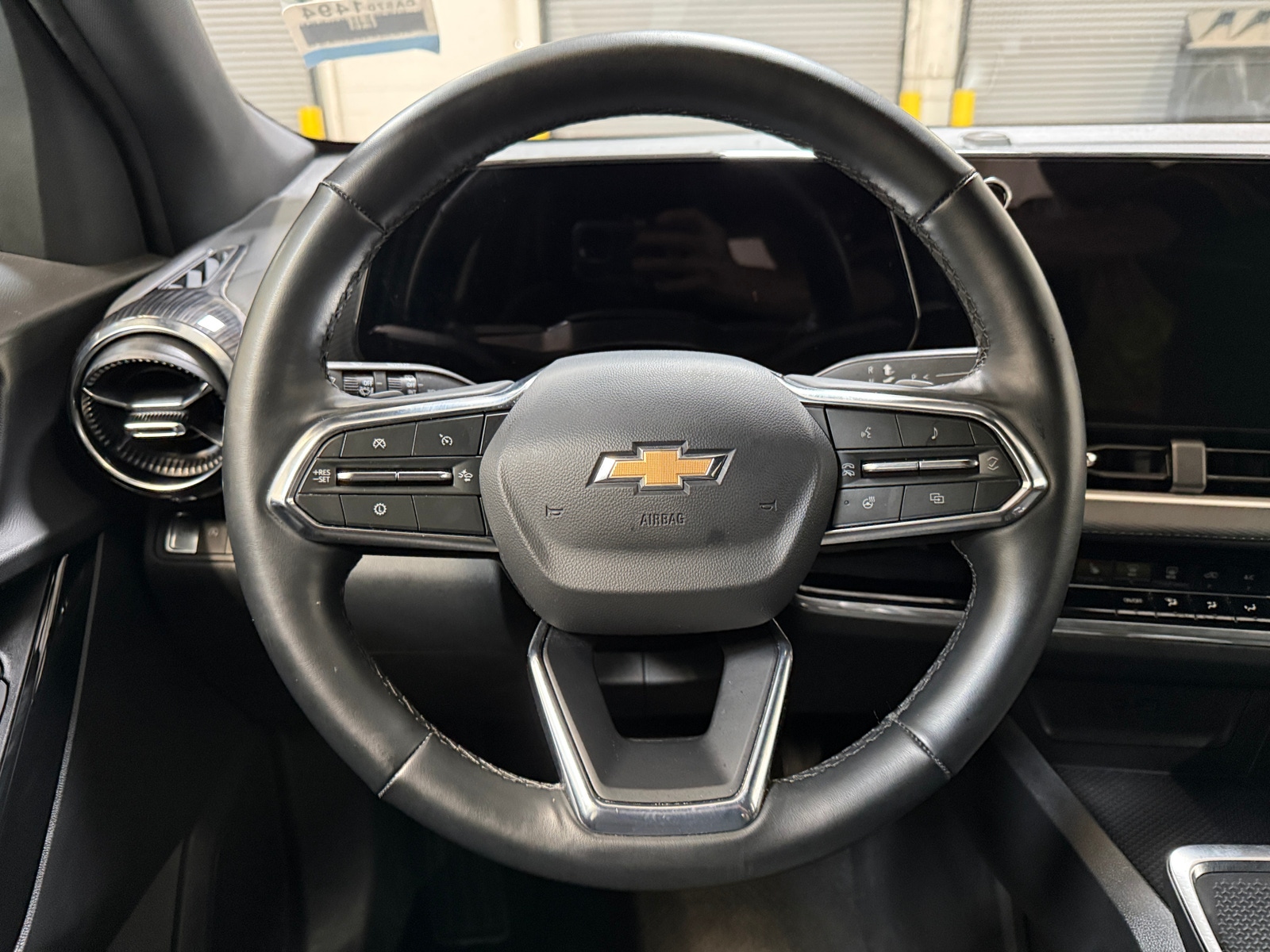 Thumbnail: 2025 Chevrolet Equinox - 5