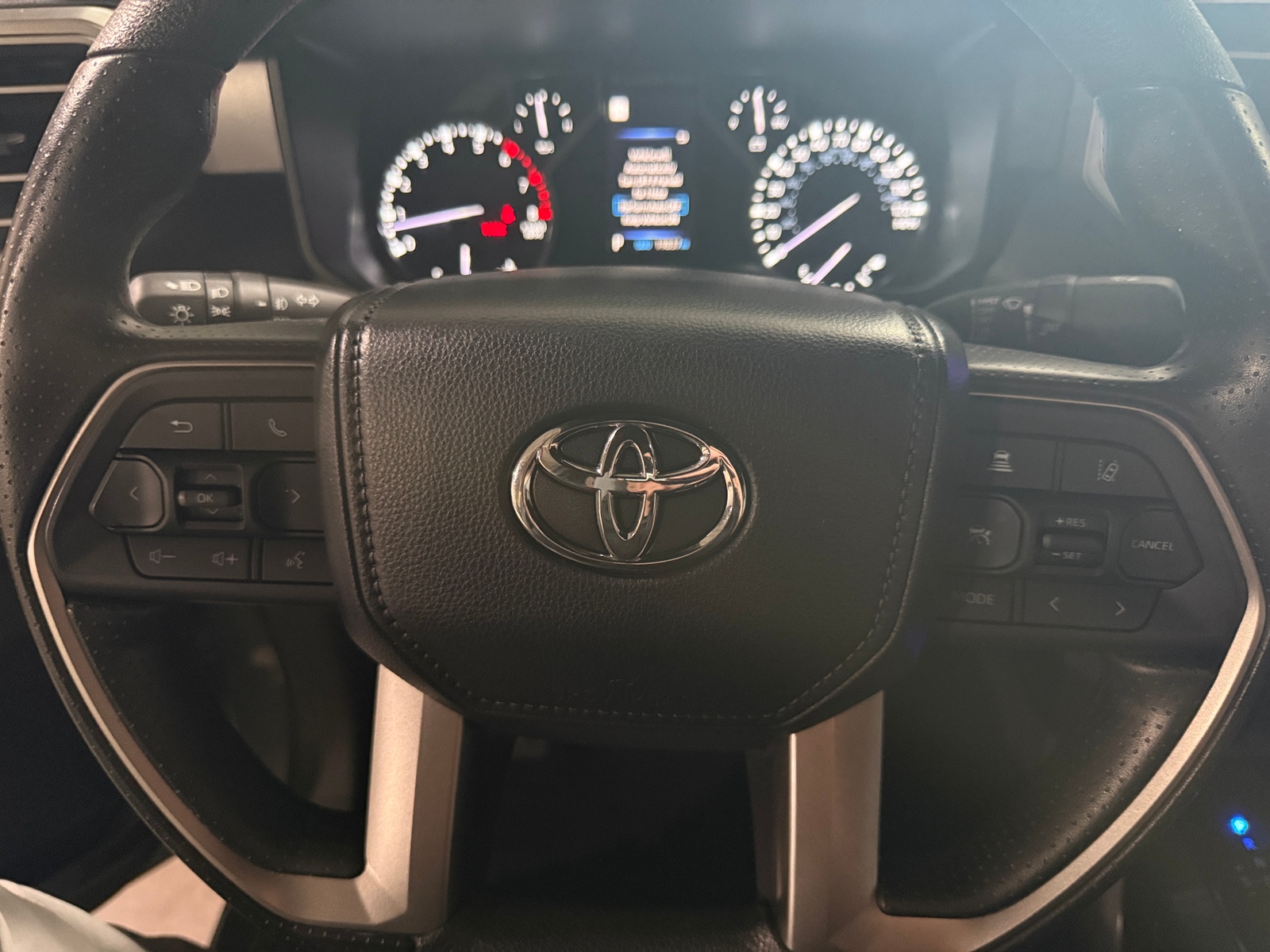 Thumbnail: 2025 Toyota Tundra - 5