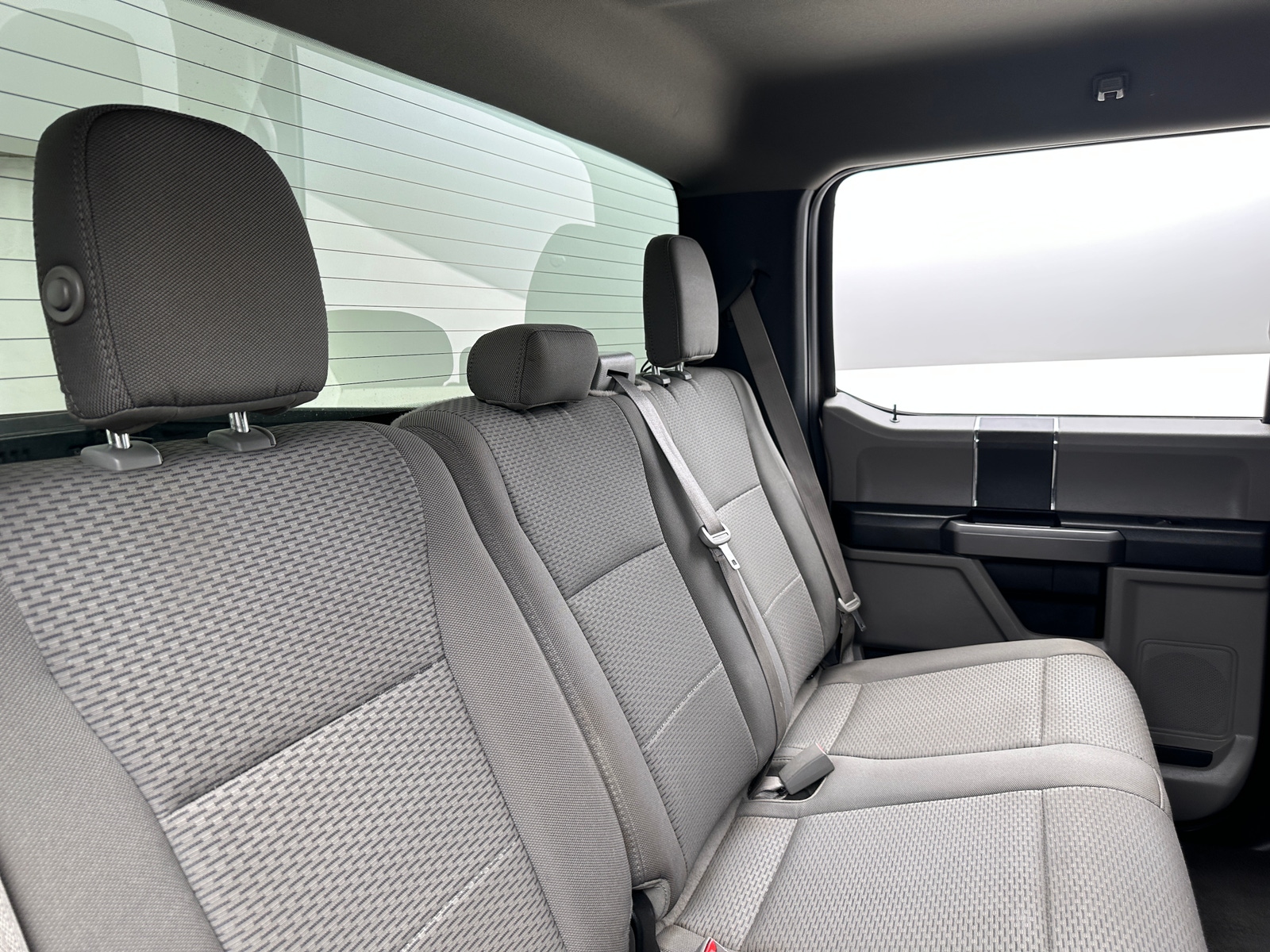 Thumbnail: 2019 Ford Econoline - 6