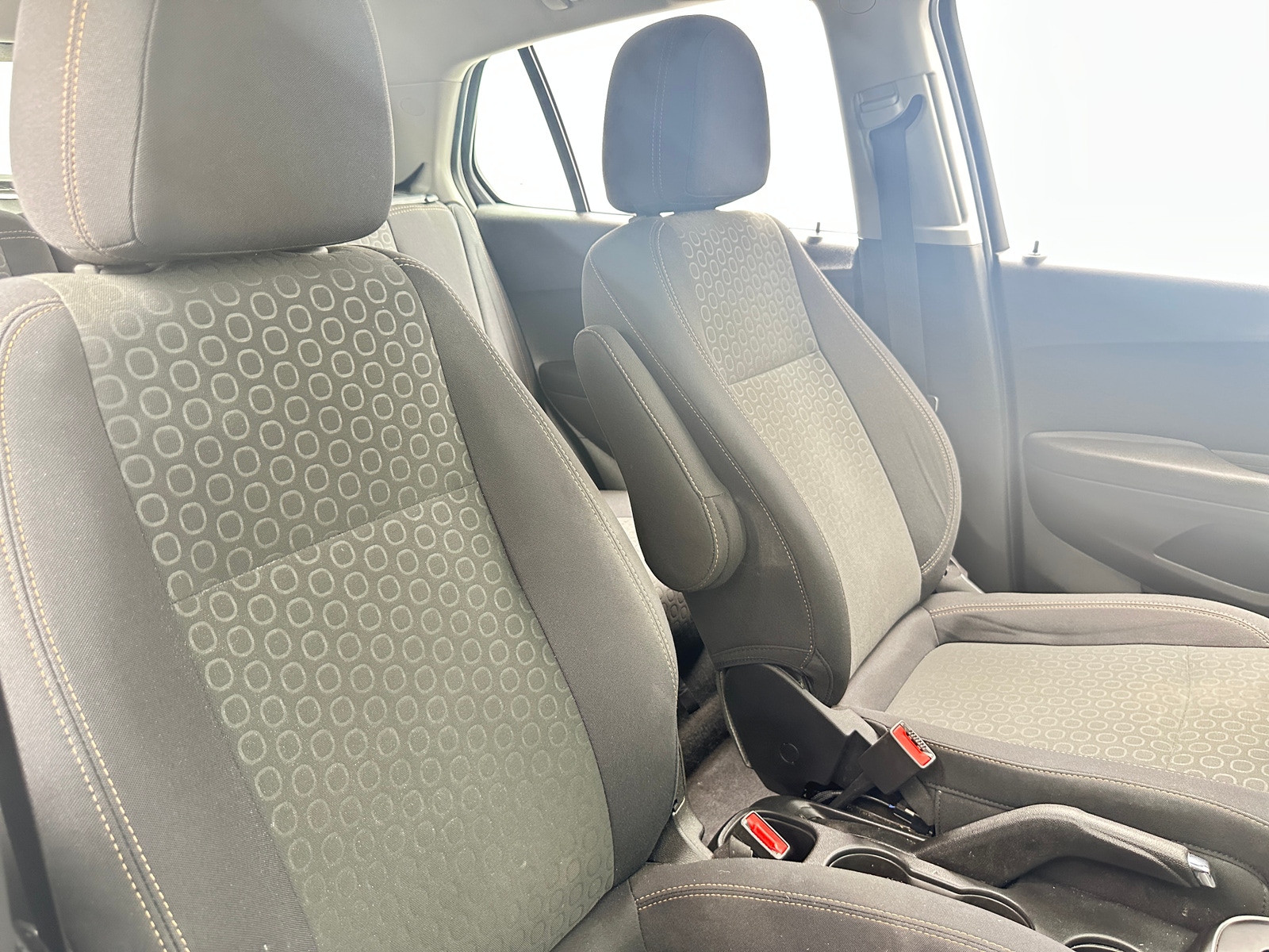 Thumbnail: 2020 Chevrolet Trax - 2
