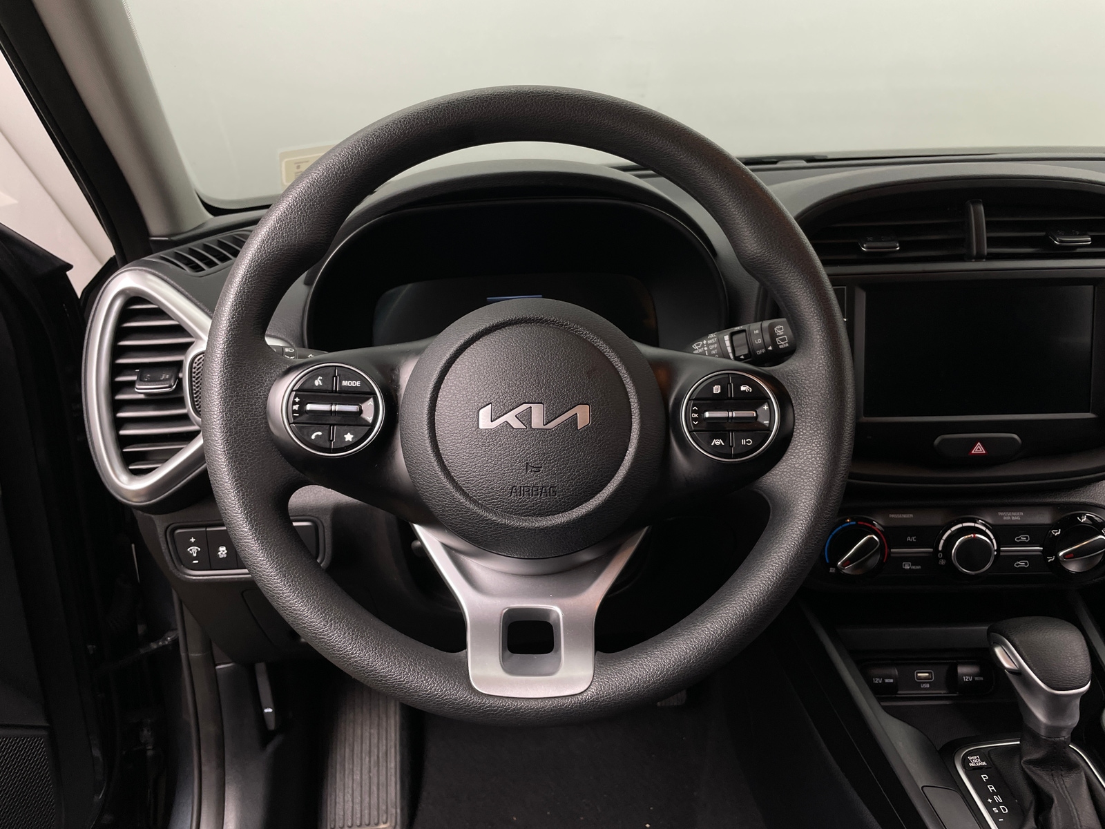 Thumbnail: 2024 Kia Soul - 5