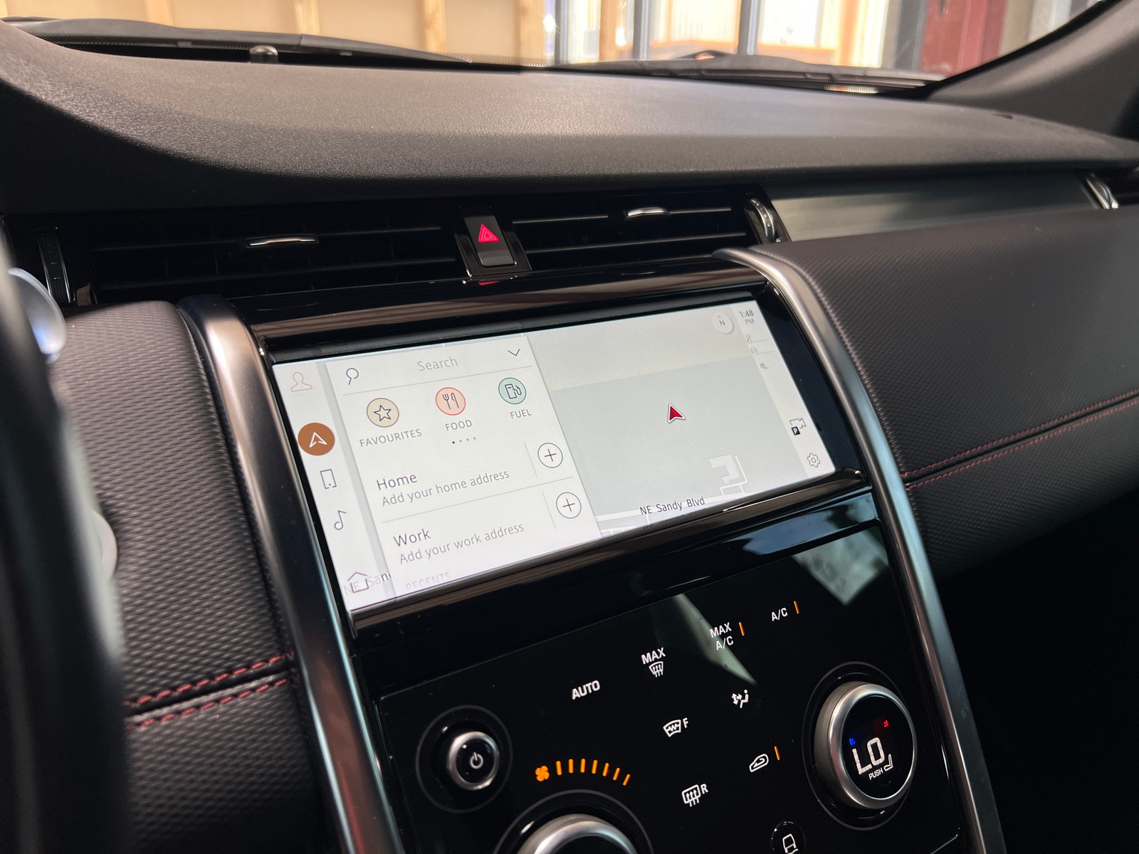 Thumbnail: 2021 Land Rover Discovery Sport - 3
