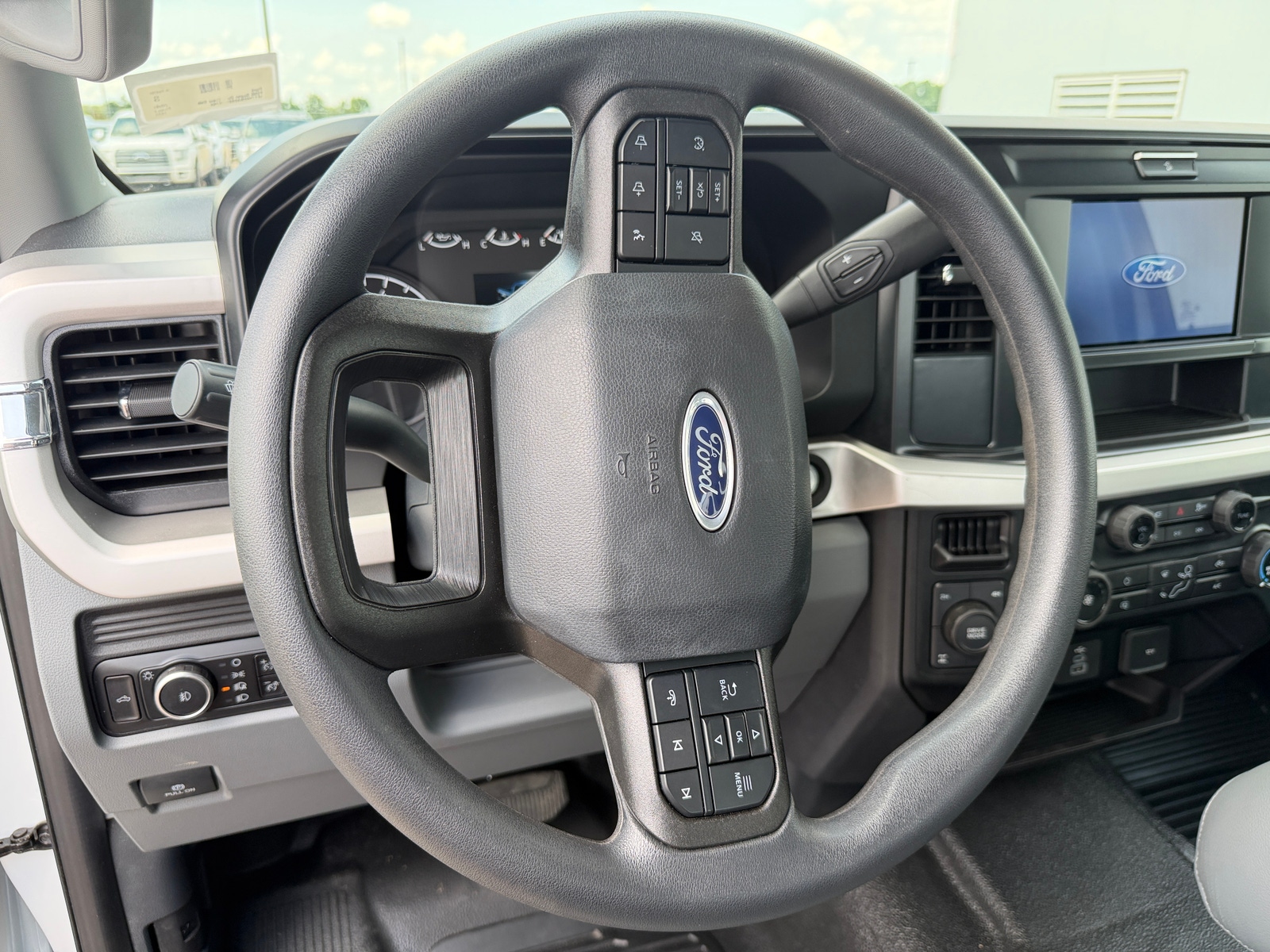 Thumbnail: 2025 Ford Econoline - 4