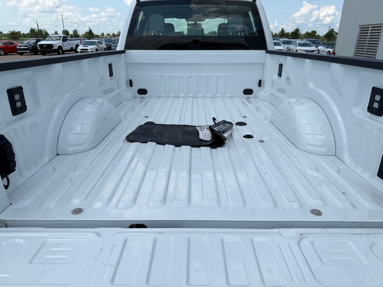Thumbnail: 2025 Ford Econoline - 6