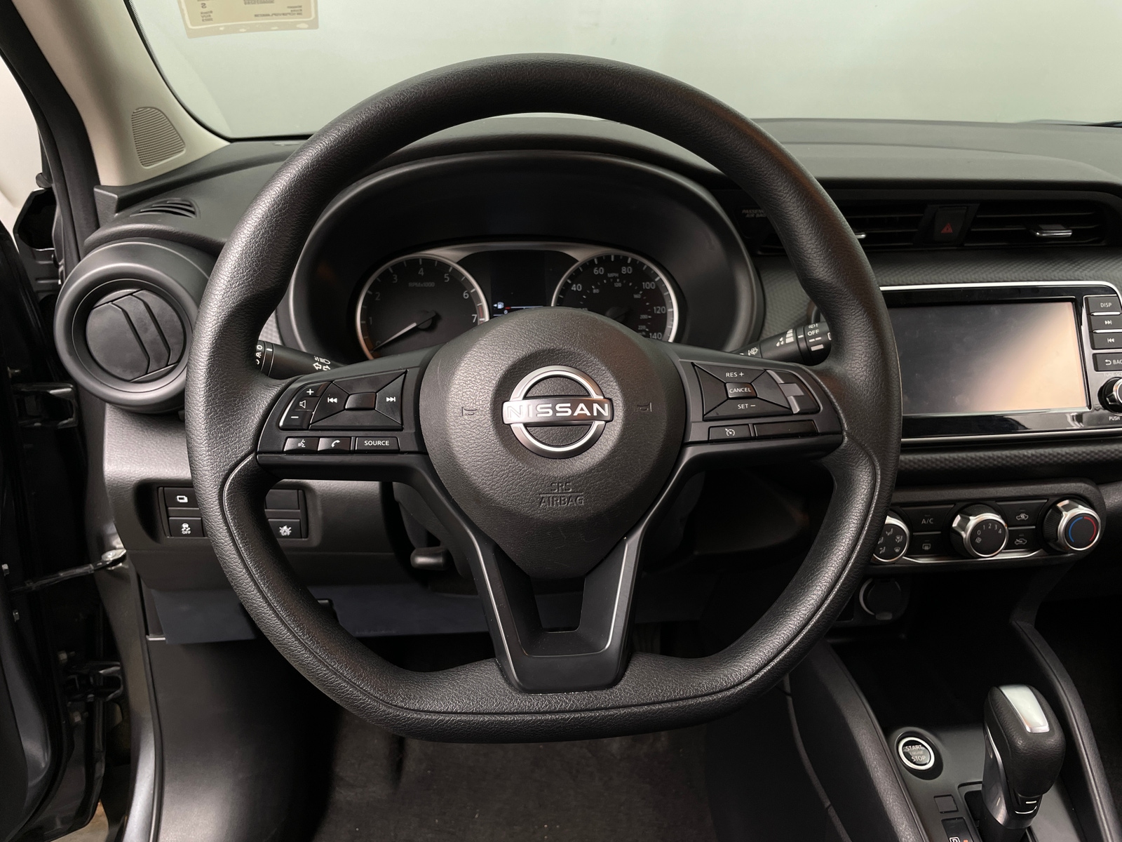 Thumbnail: 2023 Nissan Kicks - 5