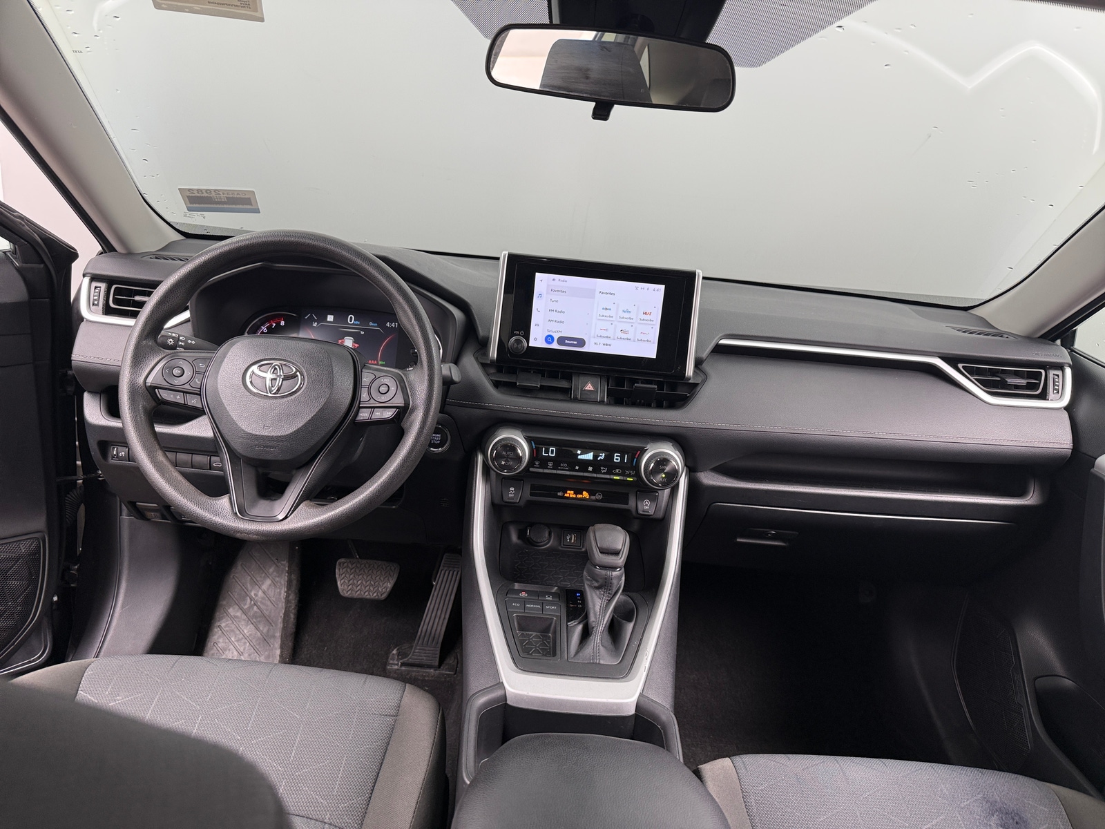 Thumbnail: 2023 Toyota RAV4 - 3