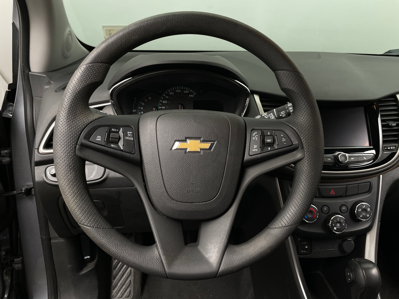 Thumbnail: 2020 Chevrolet Trax - 5