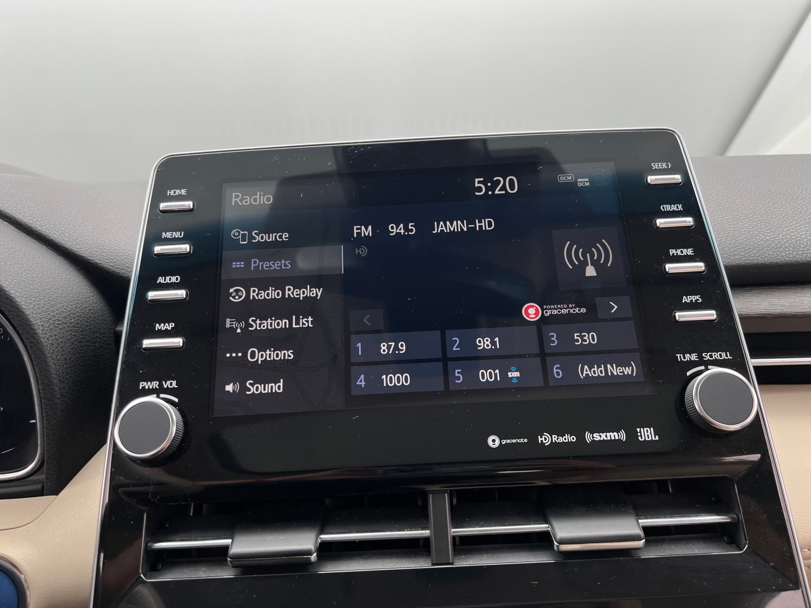 Thumbnail: 2019 Toyota Avalon - 3