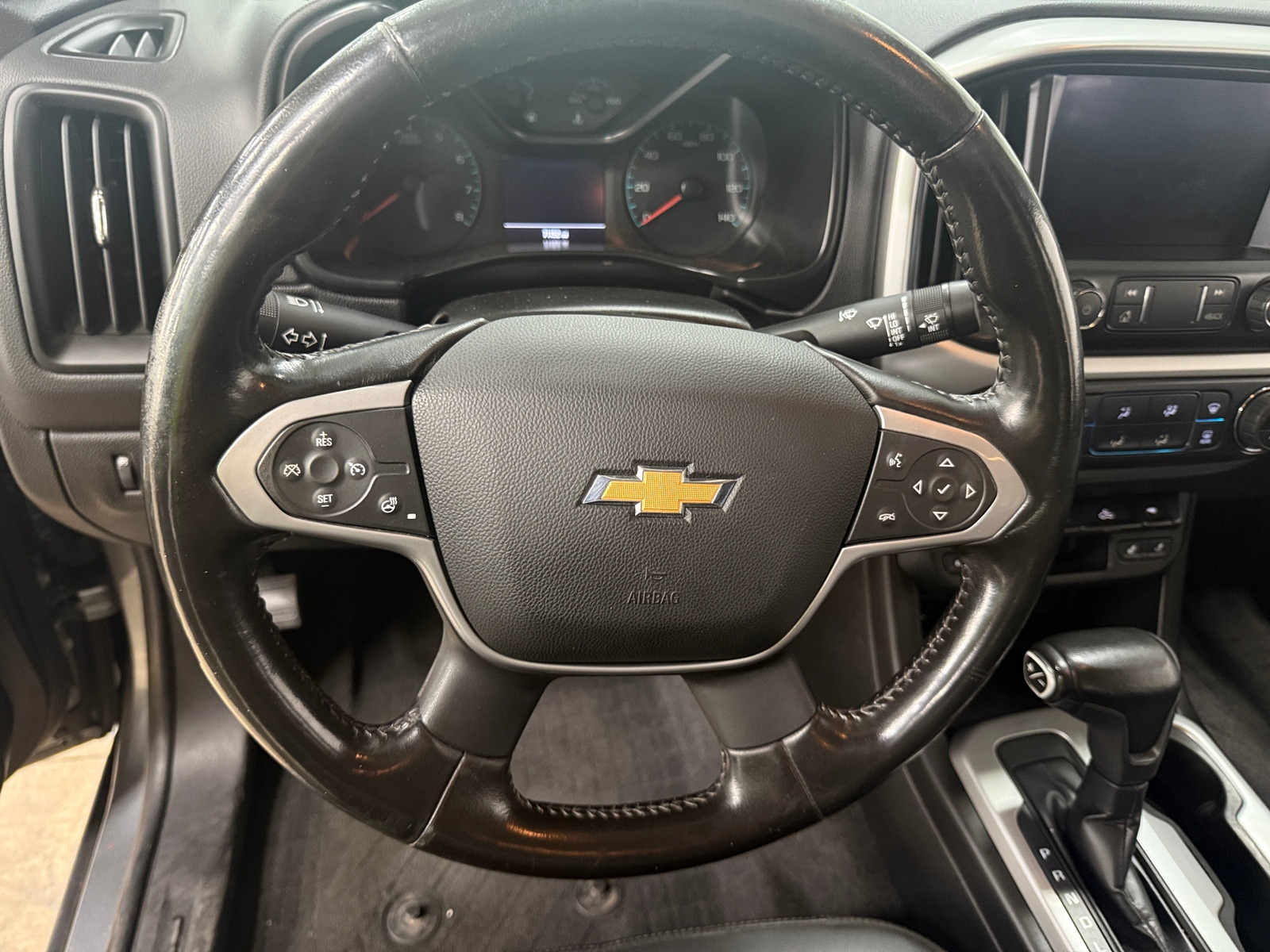 Thumbnail: 2021 Chevrolet Colorado - 5