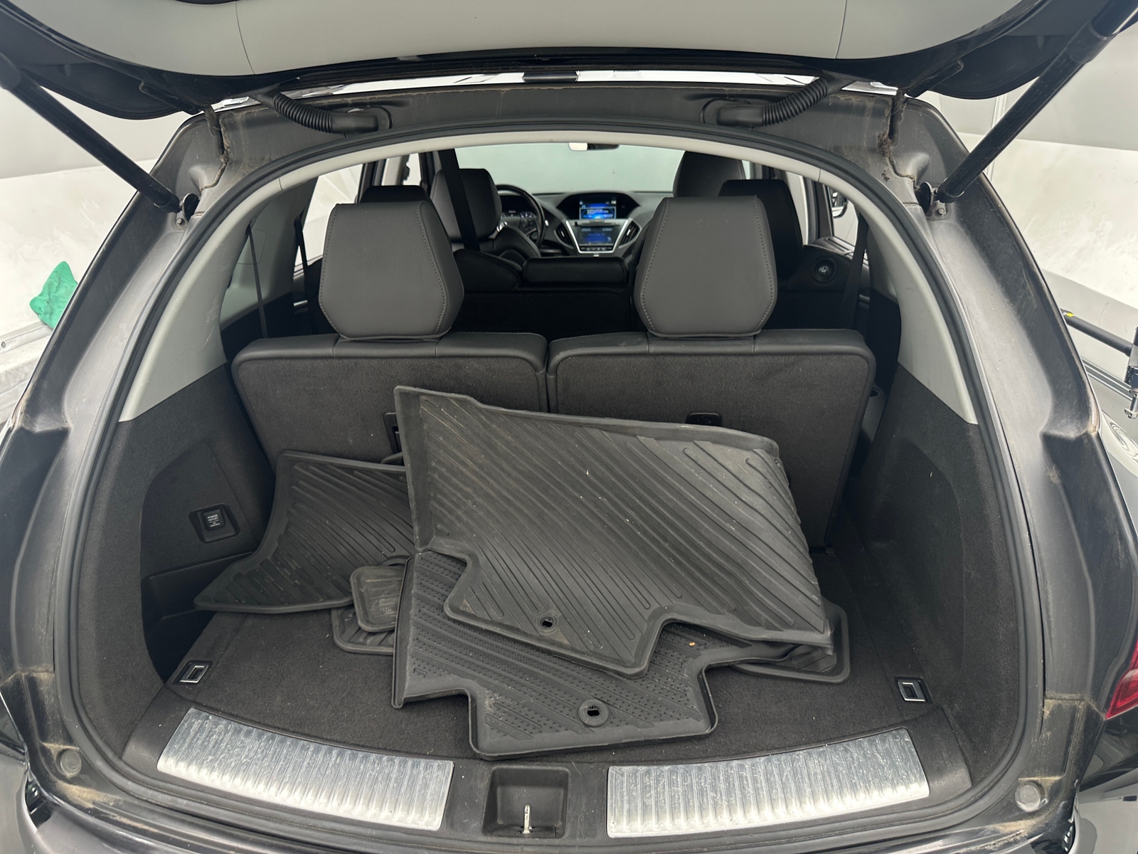 Thumbnail: 2016 Acura MDX - 6