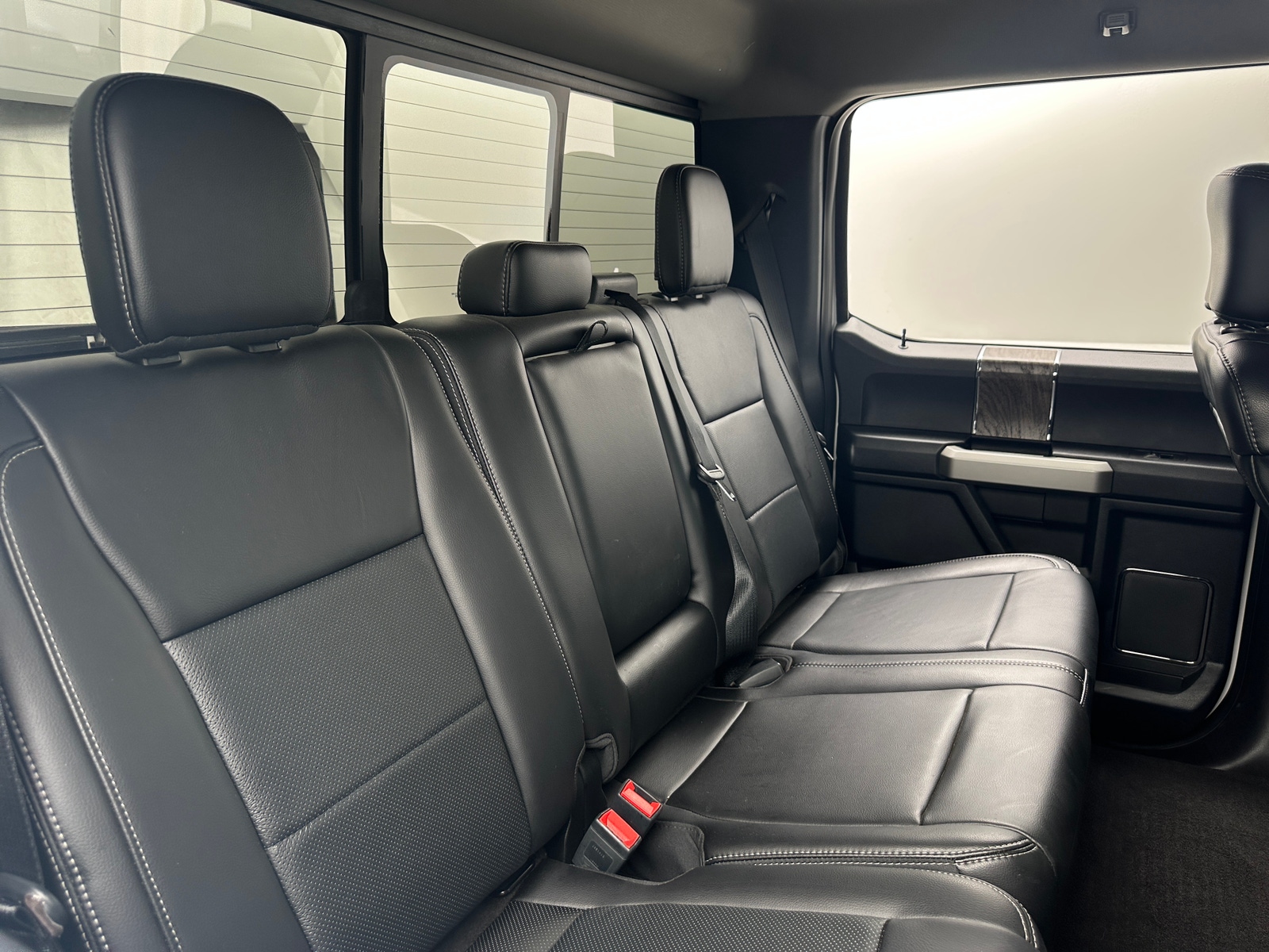 Thumbnail: 2019 Ford Econoline - 5