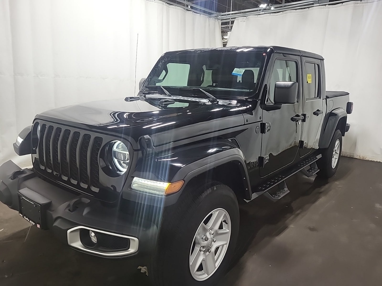 2022 Jeep Gladiator Sport S 4x4