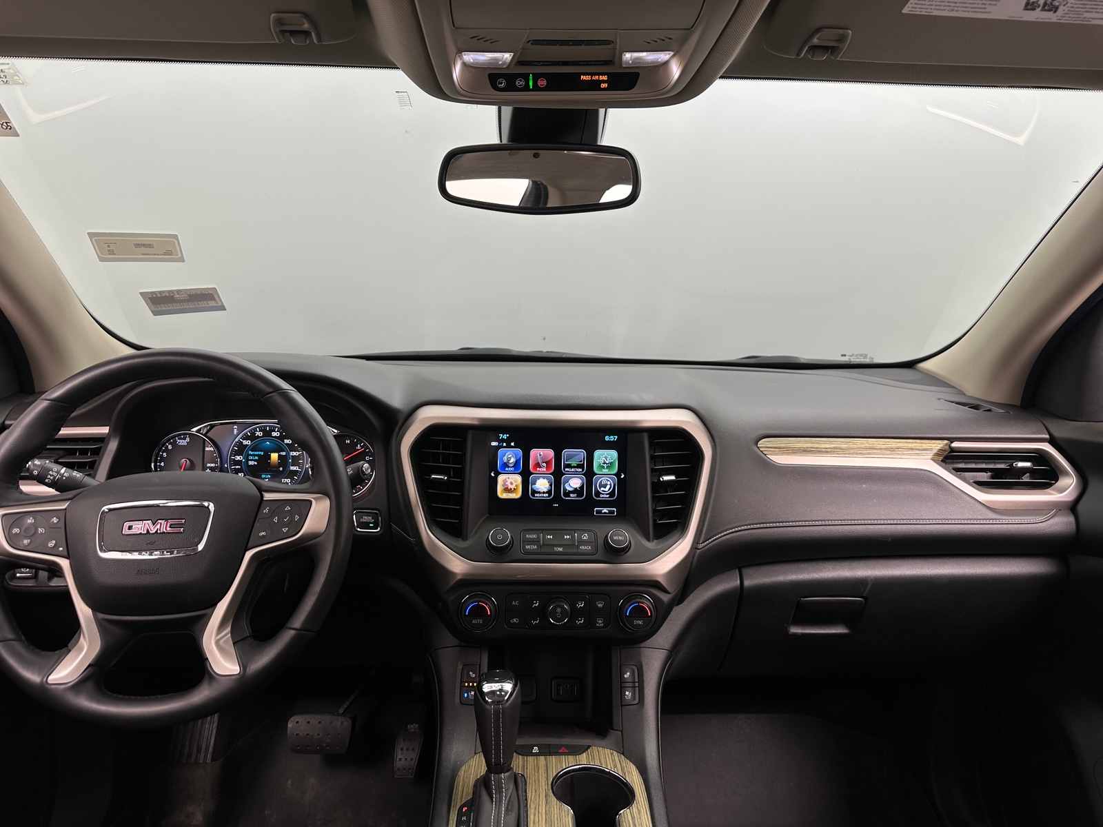 Thumbnail: 2019 GMC Acadia - 2