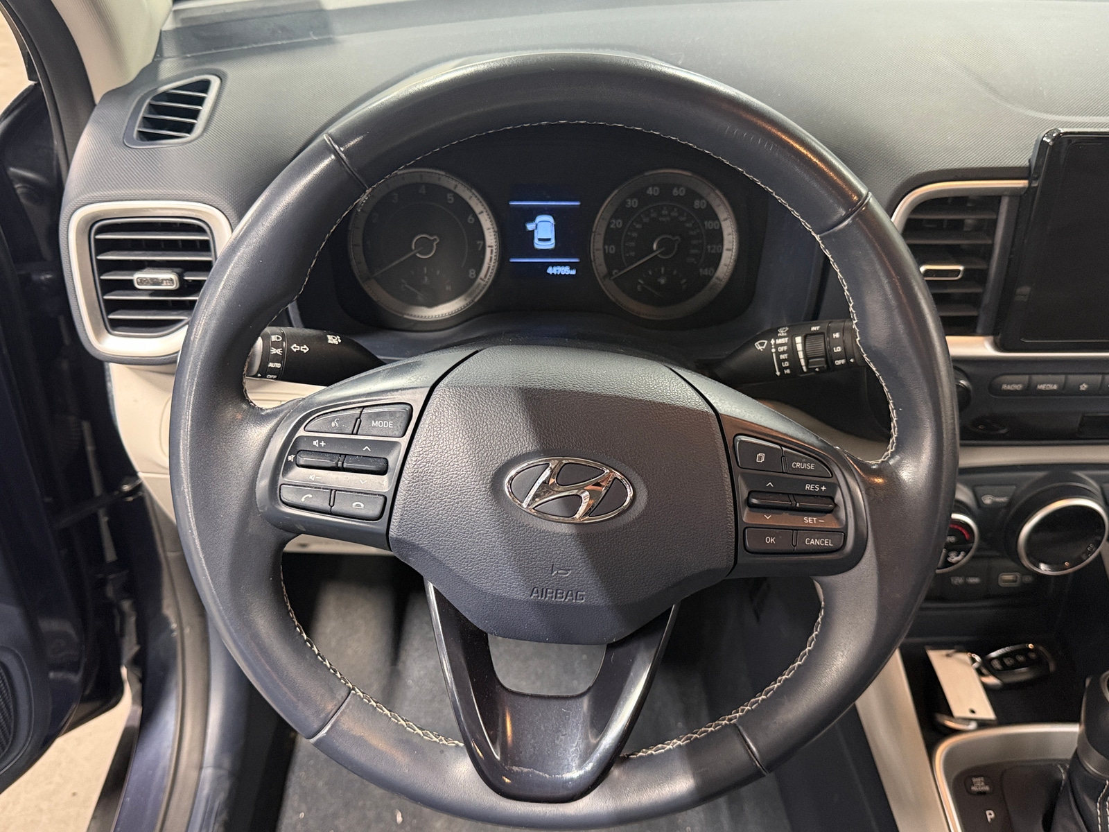 Thumbnail: 2022 Hyundai Venue - 5