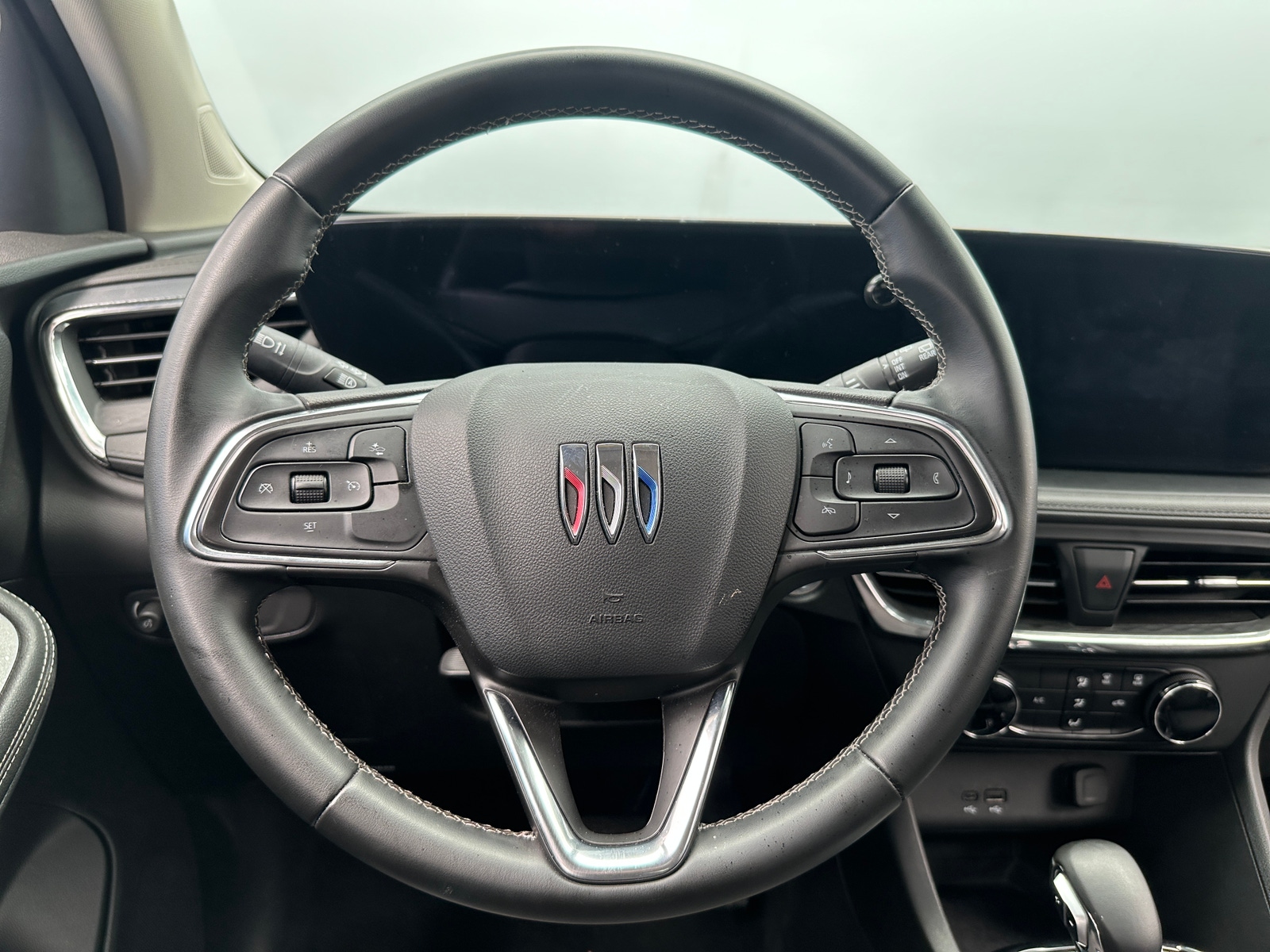 Thumbnail: 2025 Buick Encore GX - 4
