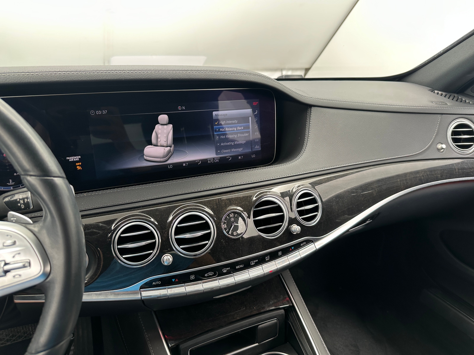 Thumbnail: 2018 Mercedes-Benz S-Class - 3