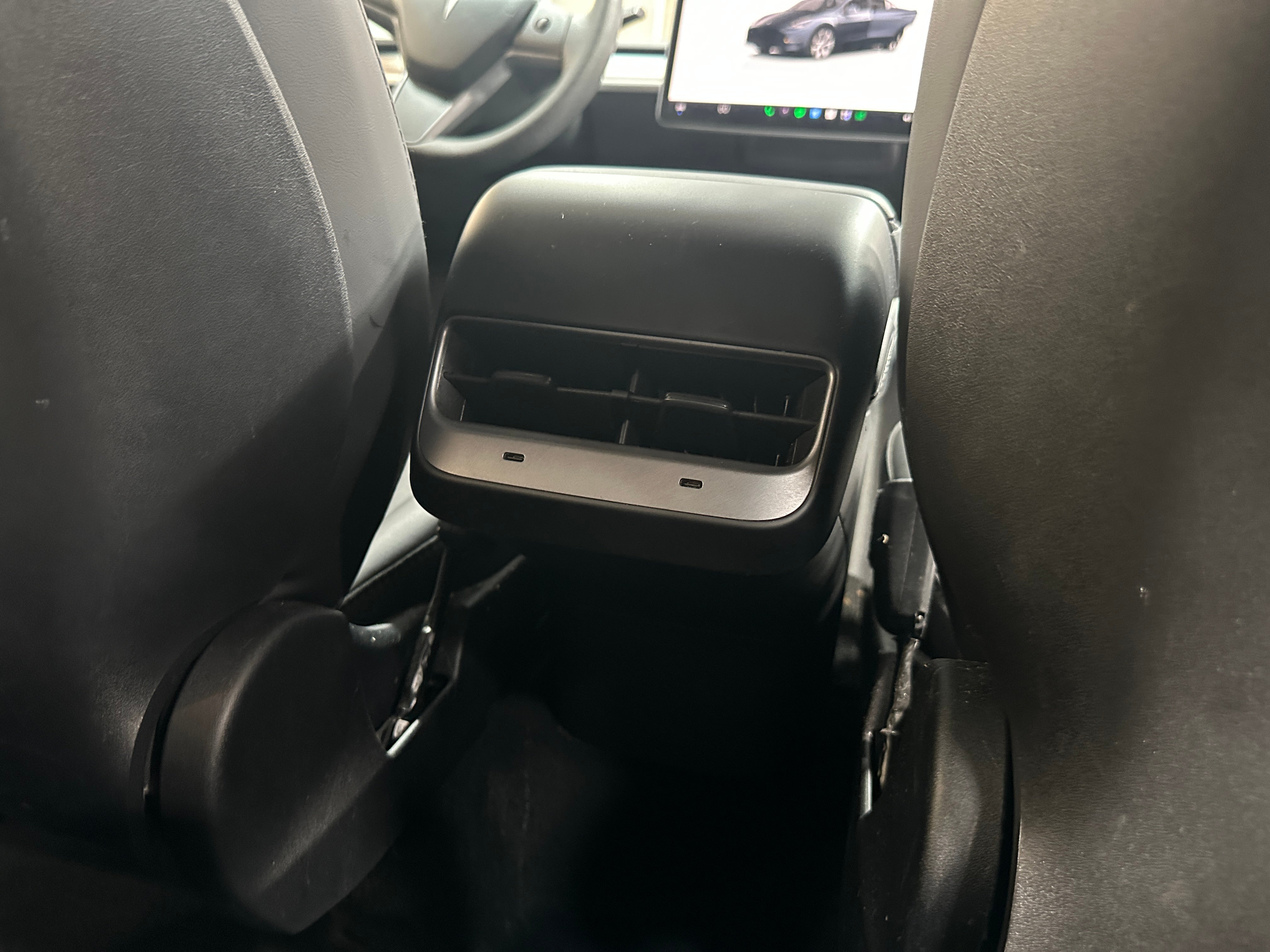 Used 2024 Tesla Model Y Long Range with VIN 7SAYGDED4RF095150 for sale in Auburn, WA