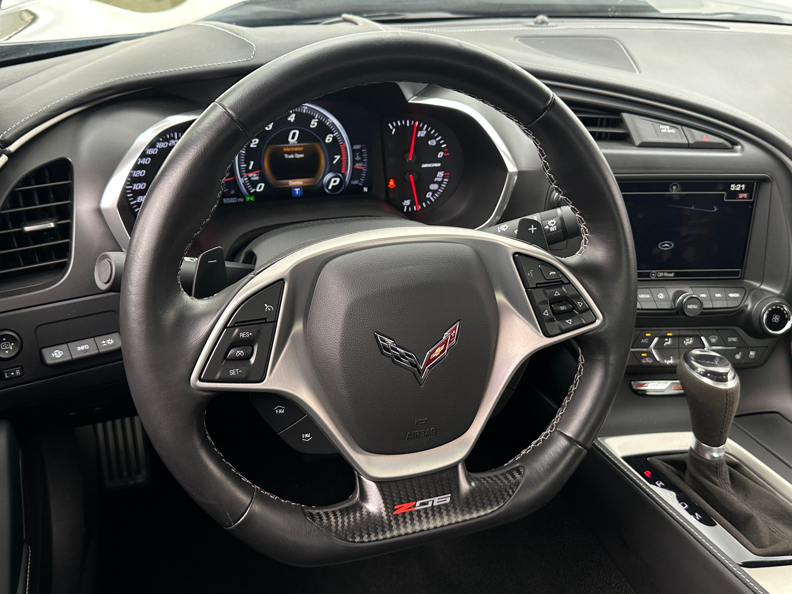 Thumbnail: 2016 Chevrolet Corvette - 3