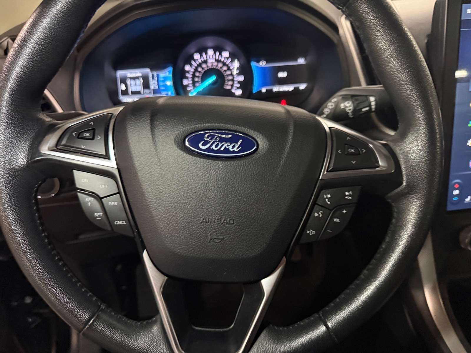 Thumbnail: 2024 Ford Edge - 4