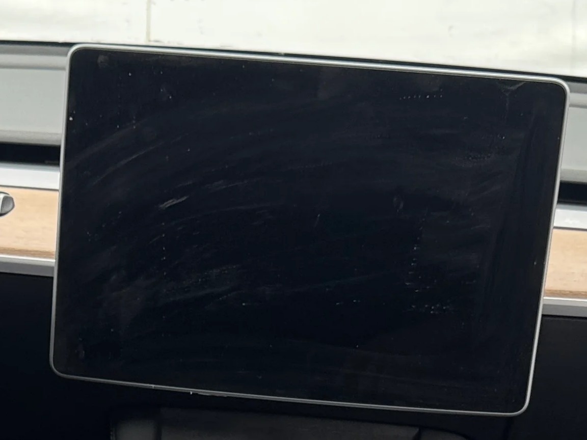Thumbnail: 2022 Tesla Model 3 - 3
