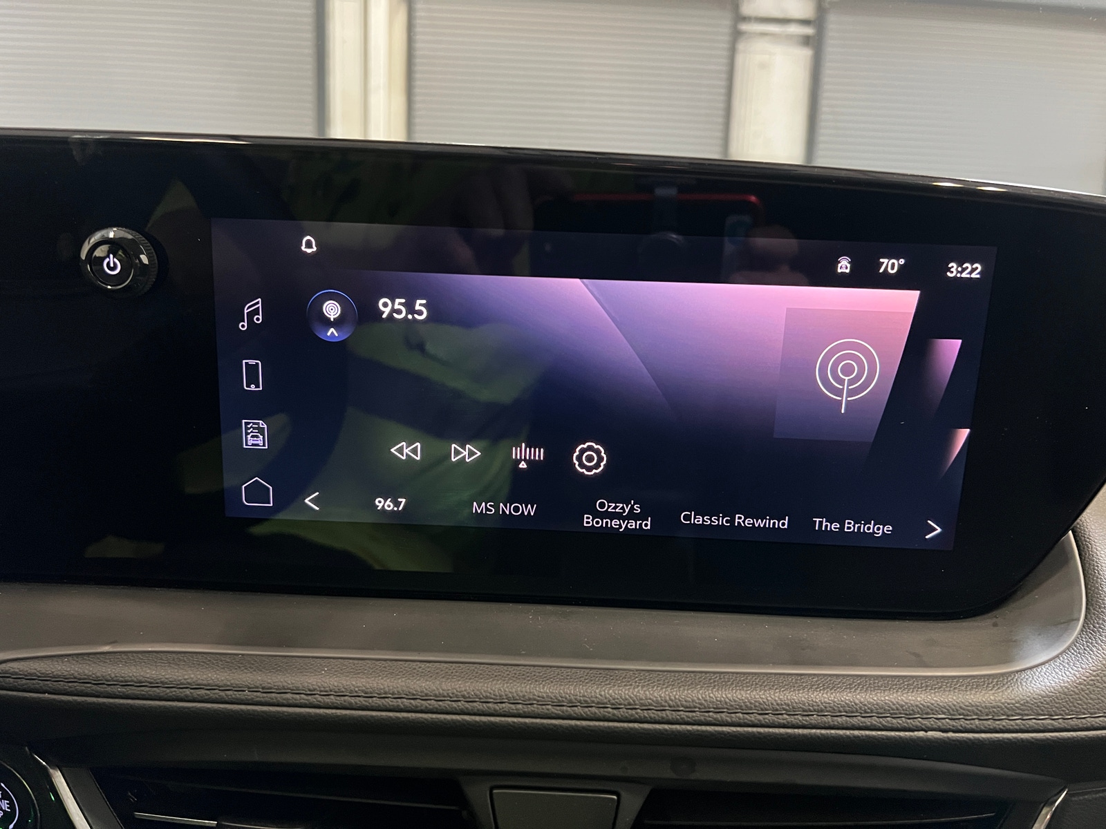 Thumbnail: 2025 Buick Encore GX - 3