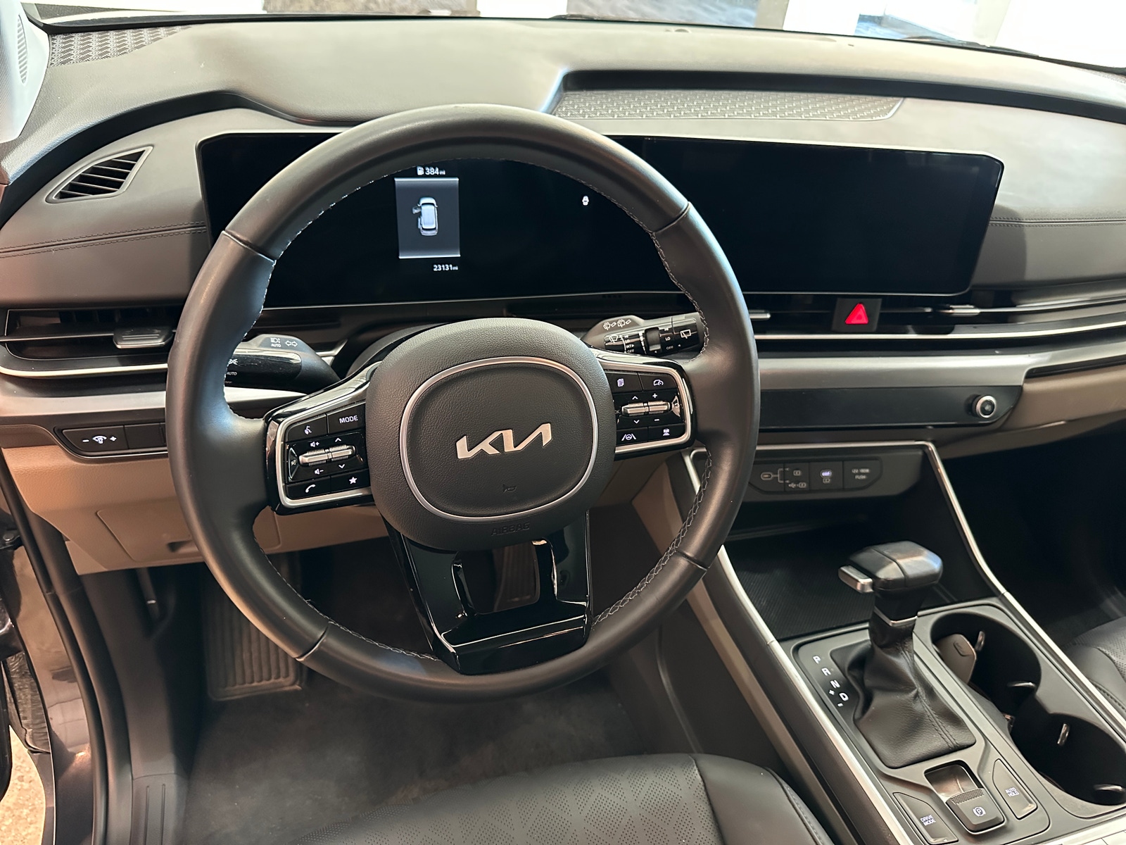 Thumbnail: 2026 Kia Carnival - 3