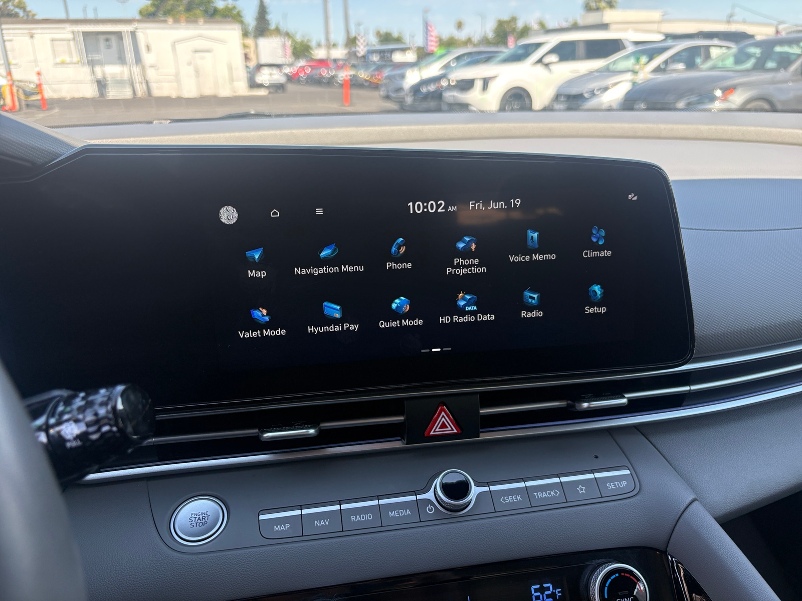 Thumbnail: 2025 Hyundai Elantra - 4