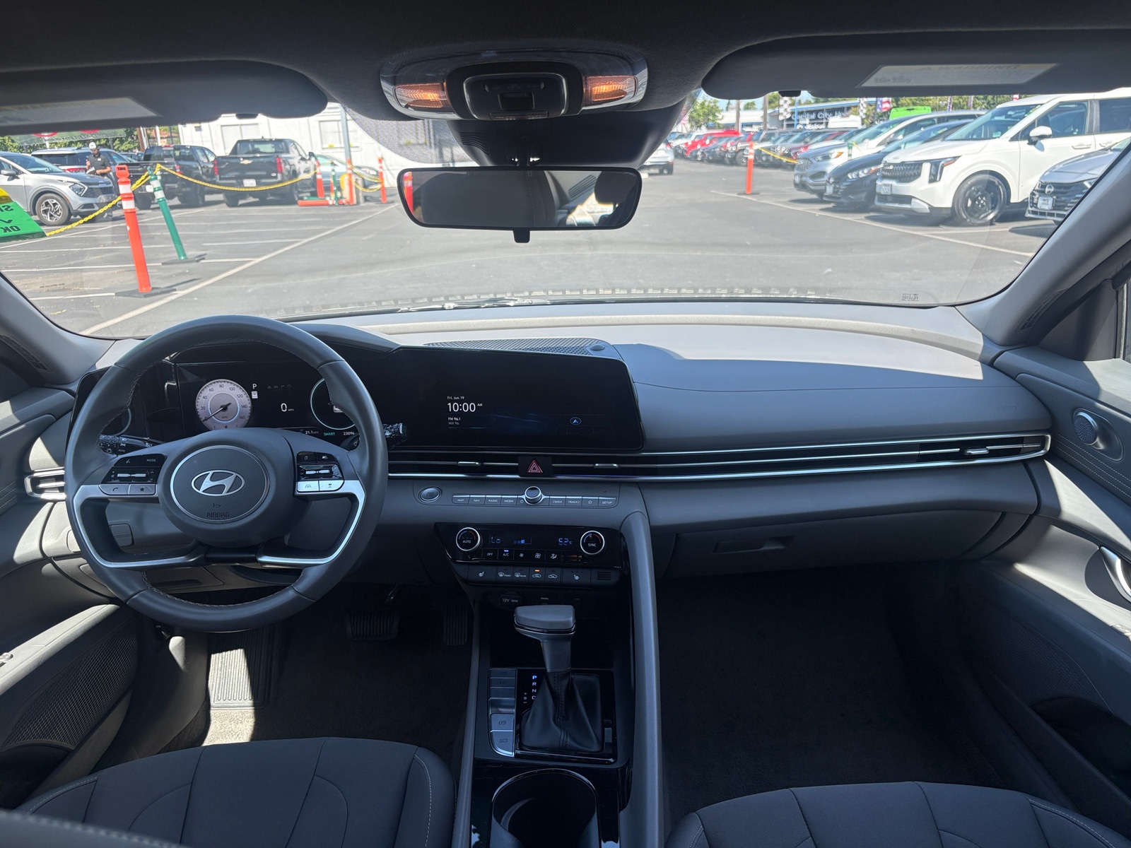 Thumbnail: 2025 Hyundai Elantra - 3