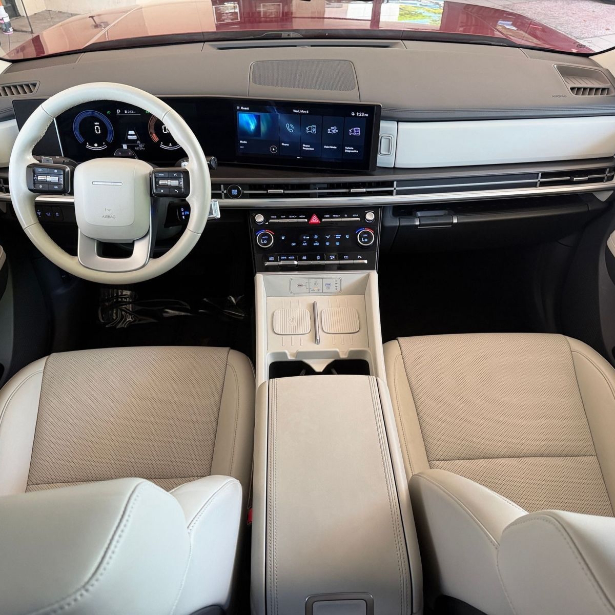 Thumbnail: 2024 Hyundai Santa Fe - 3